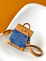 【LV】 💰 Top-notch original N40751 denim blue Nano Steamer draws inspiration from the early 20th century Steamer handbags and creates a sophisticated urban bag configuration with soft Damier Denim 3D cotton canvas designed by Pharrell Williams. Cowhide trim, handles and shoulder straps are perfectly elegant. Dimensions: 15 x 18 x 7 cm 1 【LV】 💰 Top-notch original N40751 denim blue Nano Steamer draws inspiration from the early 20th century Steamer handbags and creates a sophisticated urban bag configuration with soft Damier Denim 3D cotton canvas designed by Pharrell Williams. Cowhide trim, handles and shoulder straps are perfectly elegant. Dimensions: 15 x 18 x 7 cm