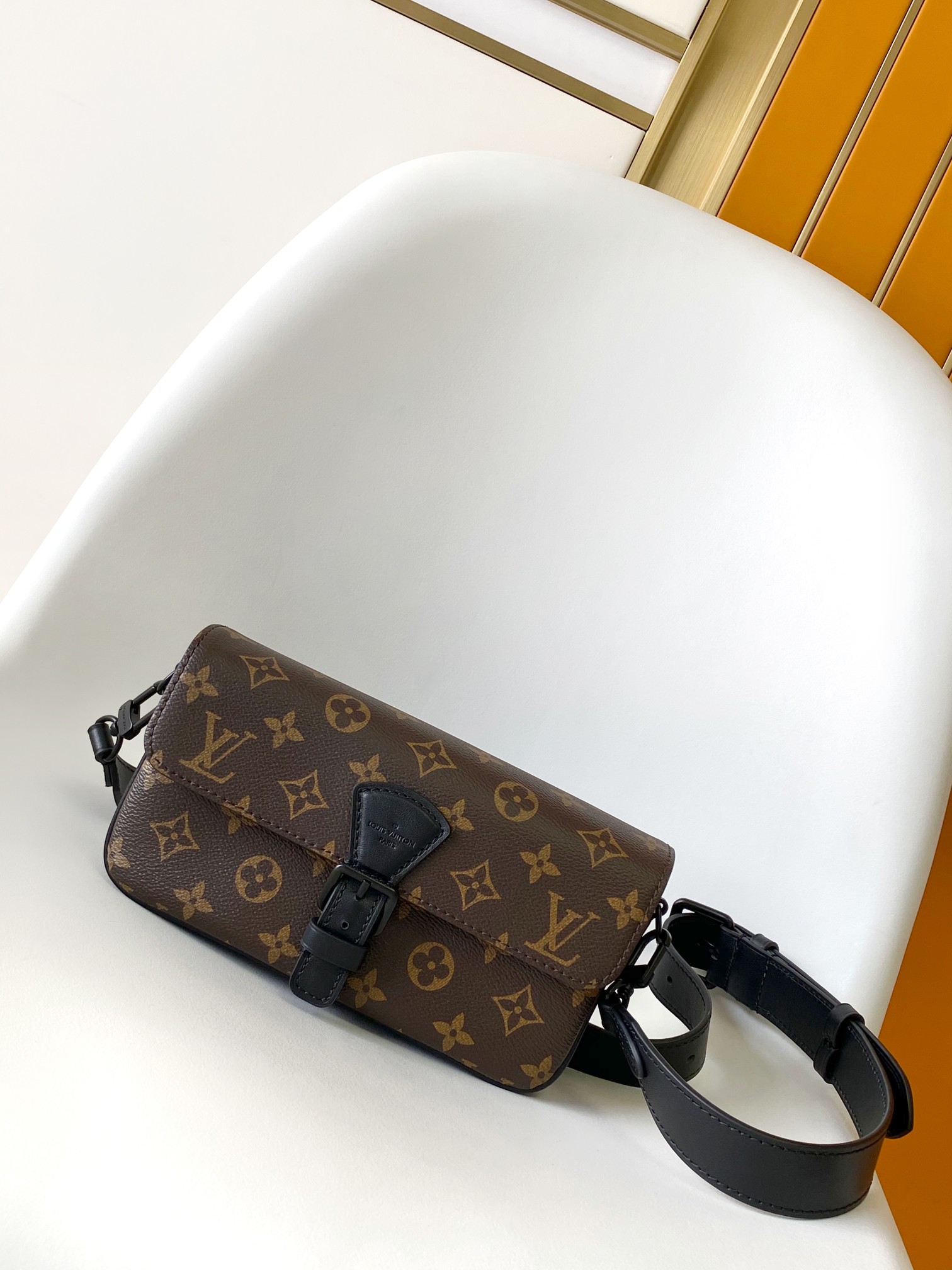 Louis Vuitton S-Lock Messenger PM