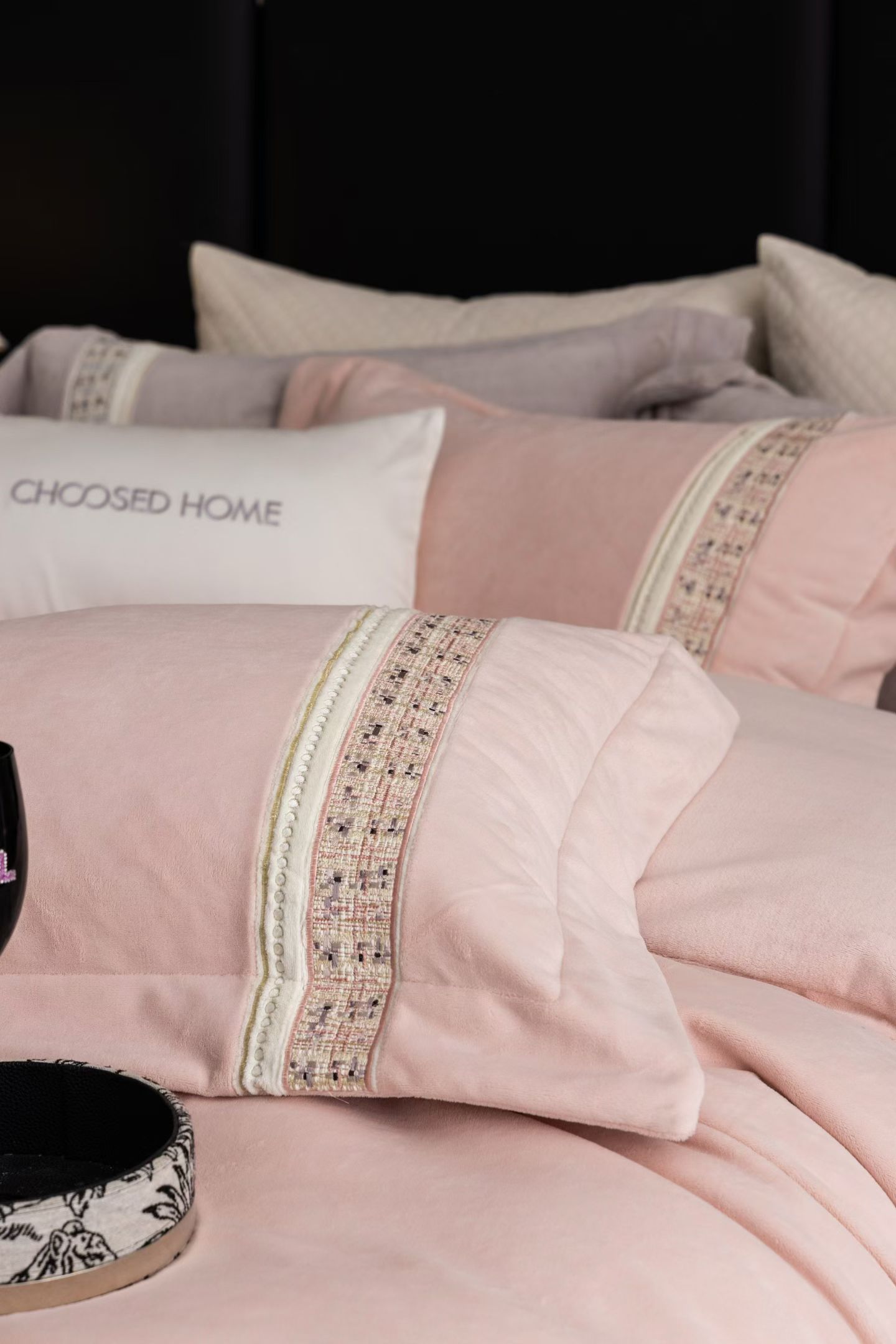 Chanel Maison Lifestyle Luxury Home Decor Blanket Tableware Bedding Ref 2