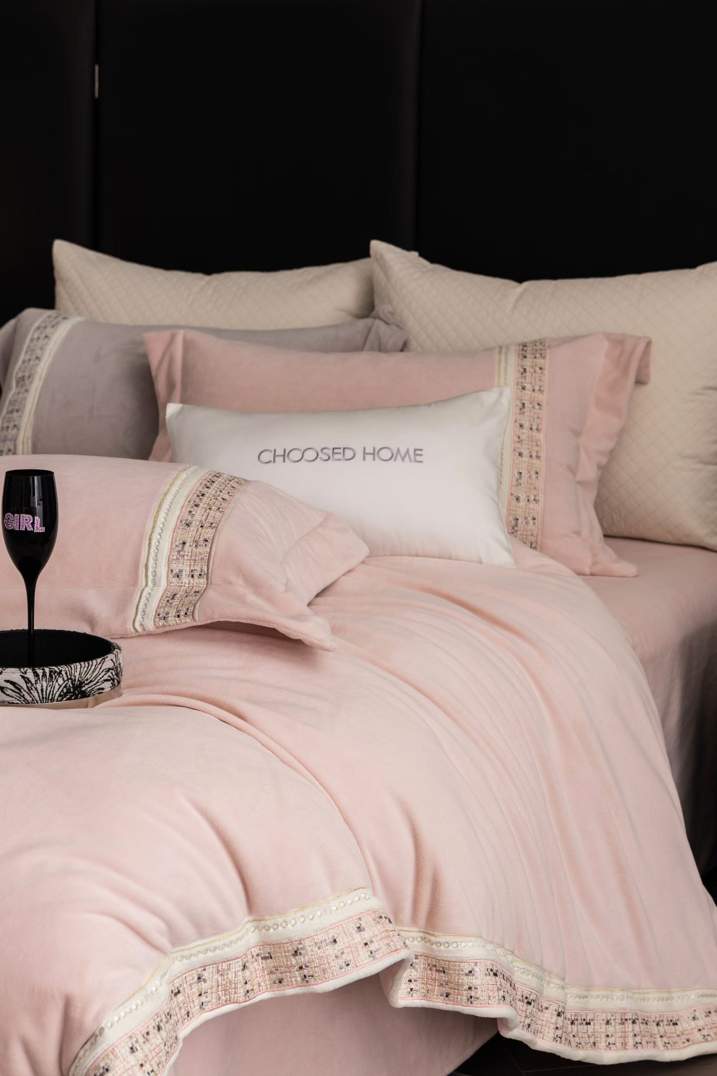 Chanel Maison Lifestyle Luxury Home Decor Blanket Tableware Bedding Ref 9
