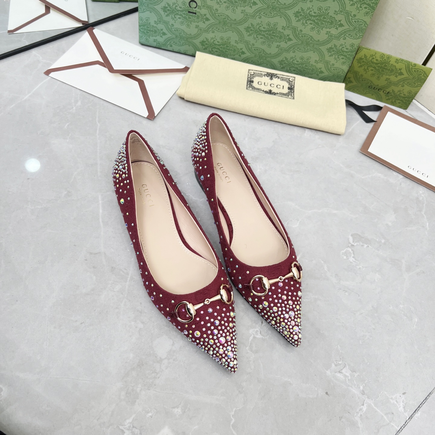 NO:259829,Gucci 25 new diamond-shaped flat-heeled sandals single shoes fabric fabric lining: sheepskin outsole Italian leather outsole heel height 1.5cm size 35-42, single shoes, gucci, gucci, sandals, sheepskin, Leather soles19860909Gucci/古驰 25新款钻面平跟凉鞋 单鞋 面料布 内里:羊皮 大底意大利真皮大底 跟高1.5cm 码数35-42,单鞋,gucci,gucci,sandals,sheepskin,Leather soles,Women's Shoes