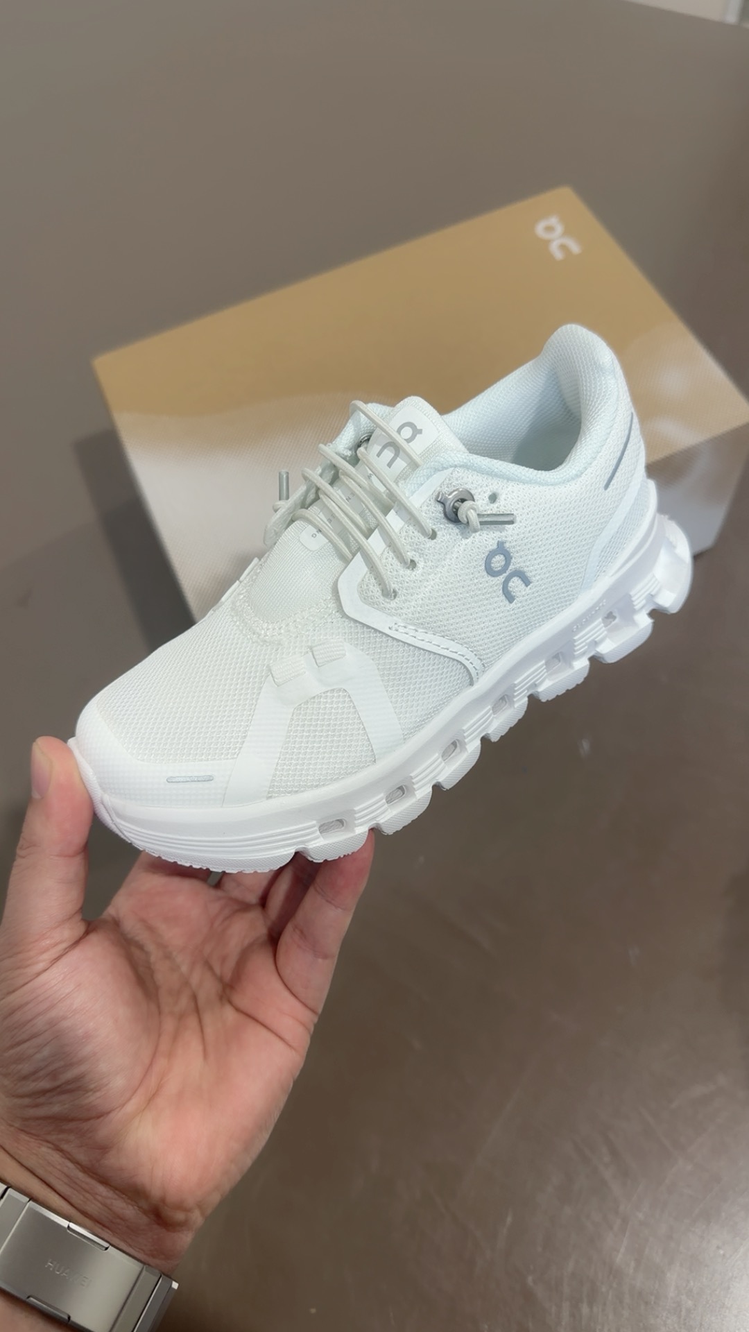 On昂跑 Cloud 6 儿童跑鞋 28--37\