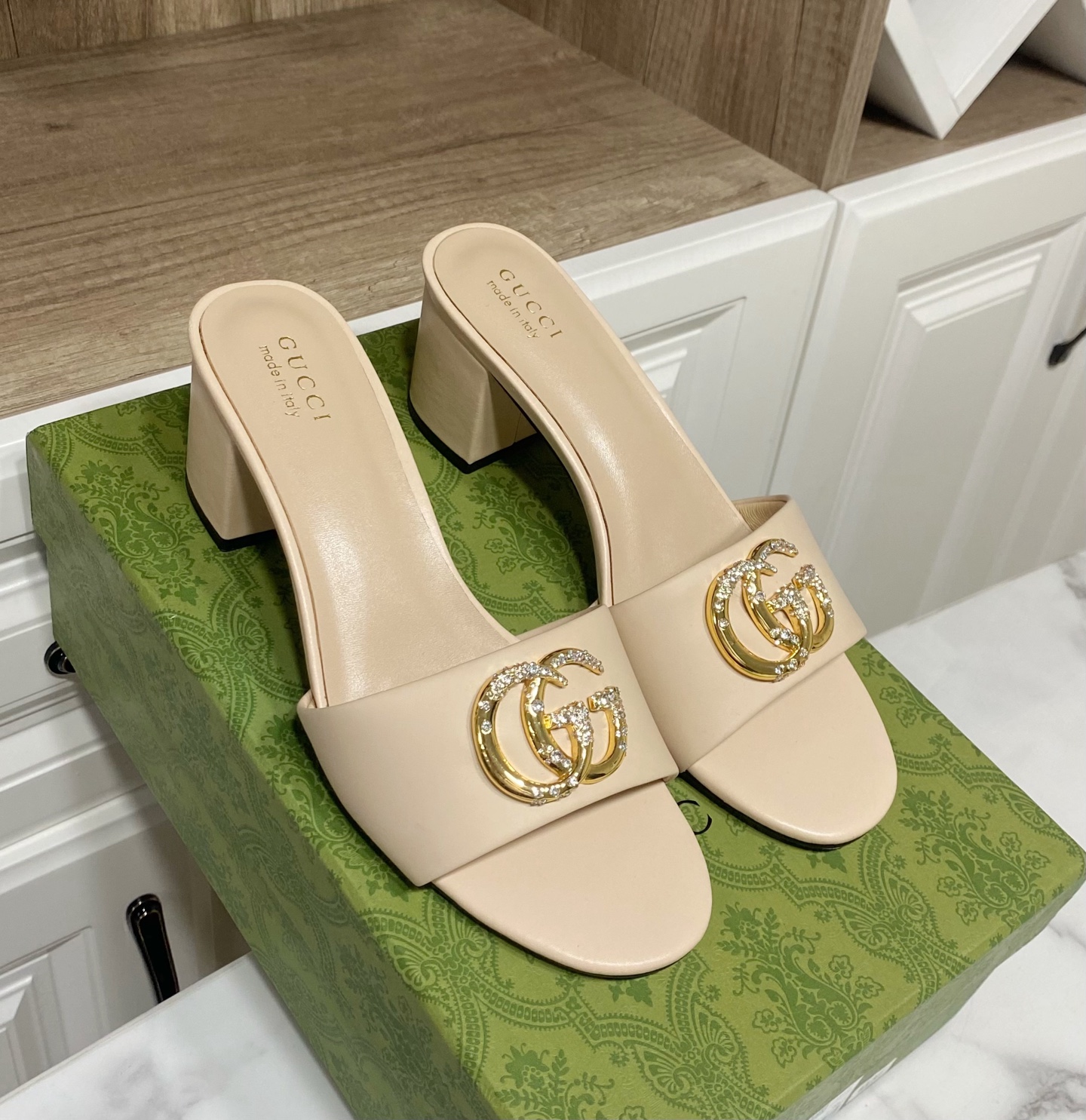 Gucci Women's Beige Leather Mules with Crystal GG Logo and Block Heel 9 i1736457462576 2460 0 7