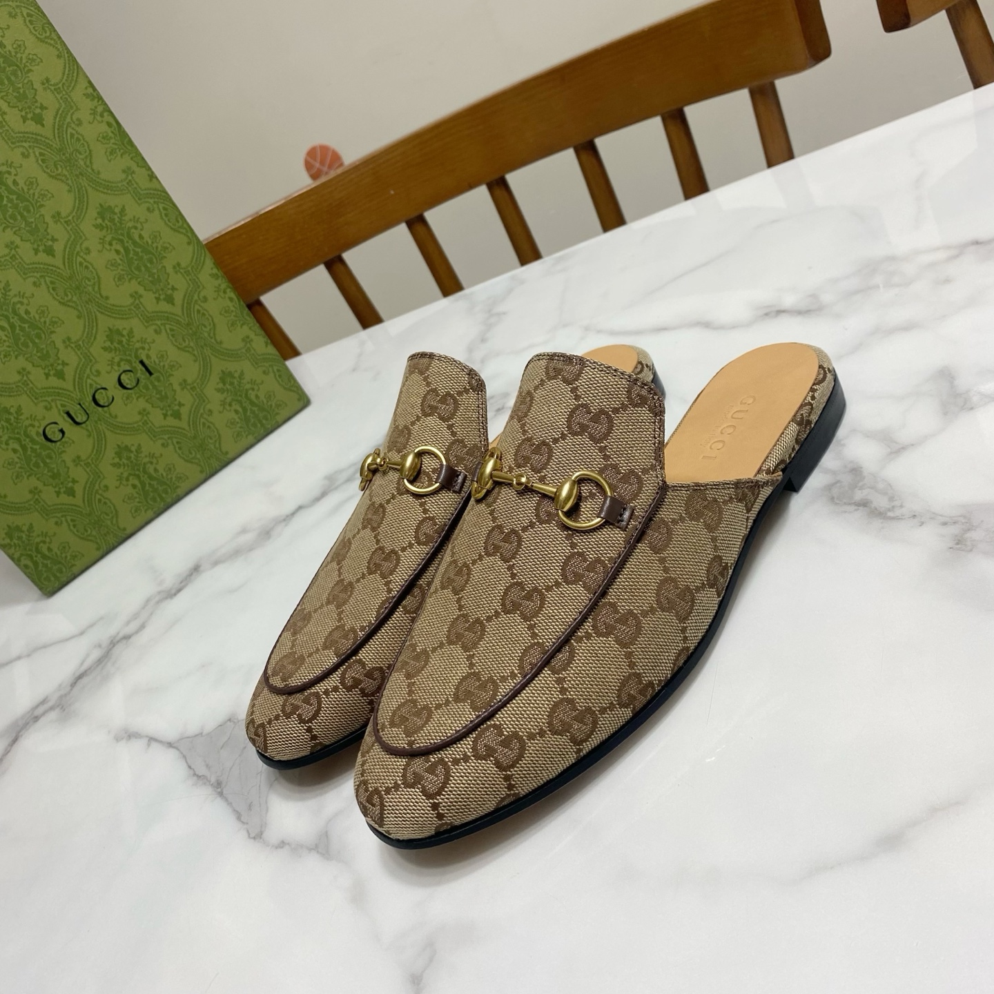 NO:692547,small, semi-trailer19860909小,半拖,Women's Shoes