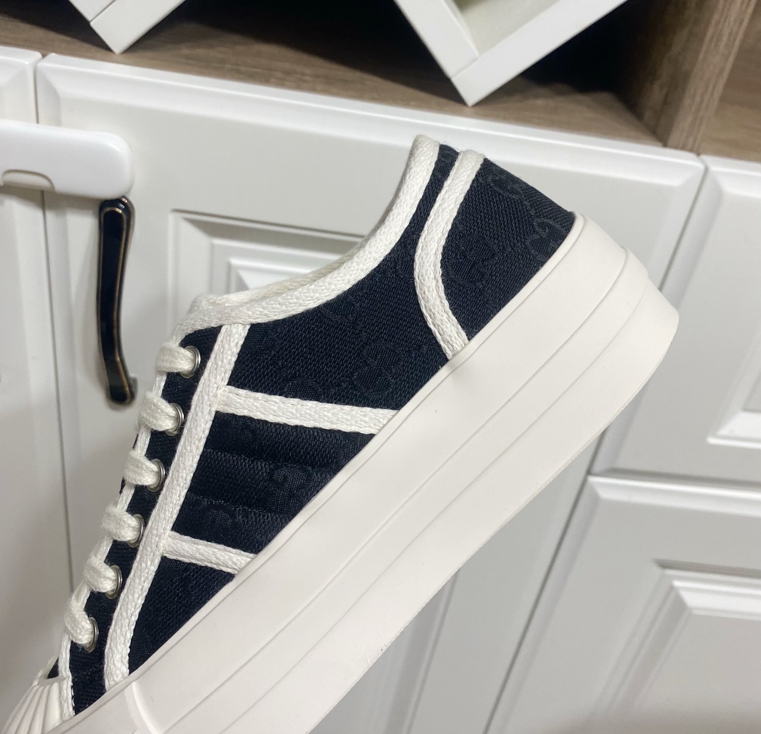 Gucci GG Canvas Platform Sneakers Stylish and Comfortable,Elevate Your Look 10 i1744493138761 45 0 8