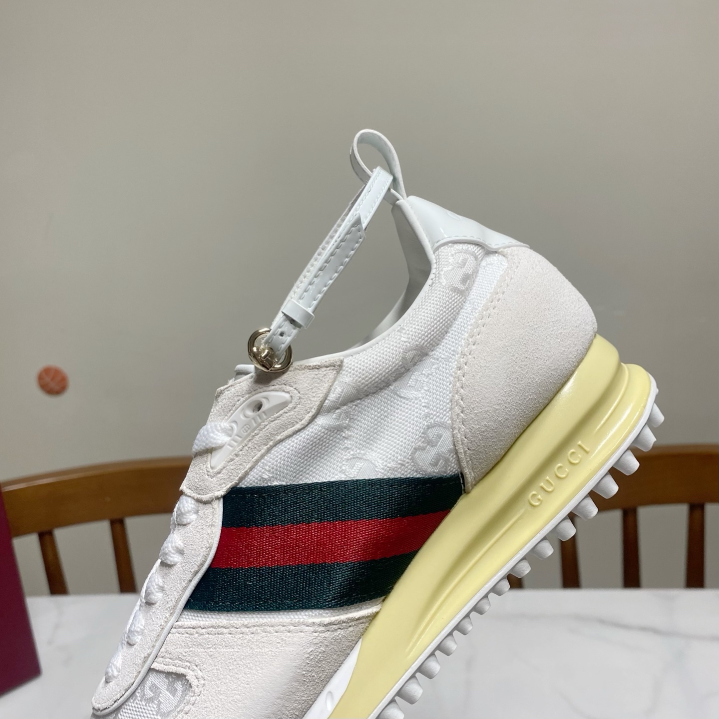 Gucci Re-motion Sneakers with Detachable Ankle Strap, Fashionable Design 10 i1744534932011 323 0 8