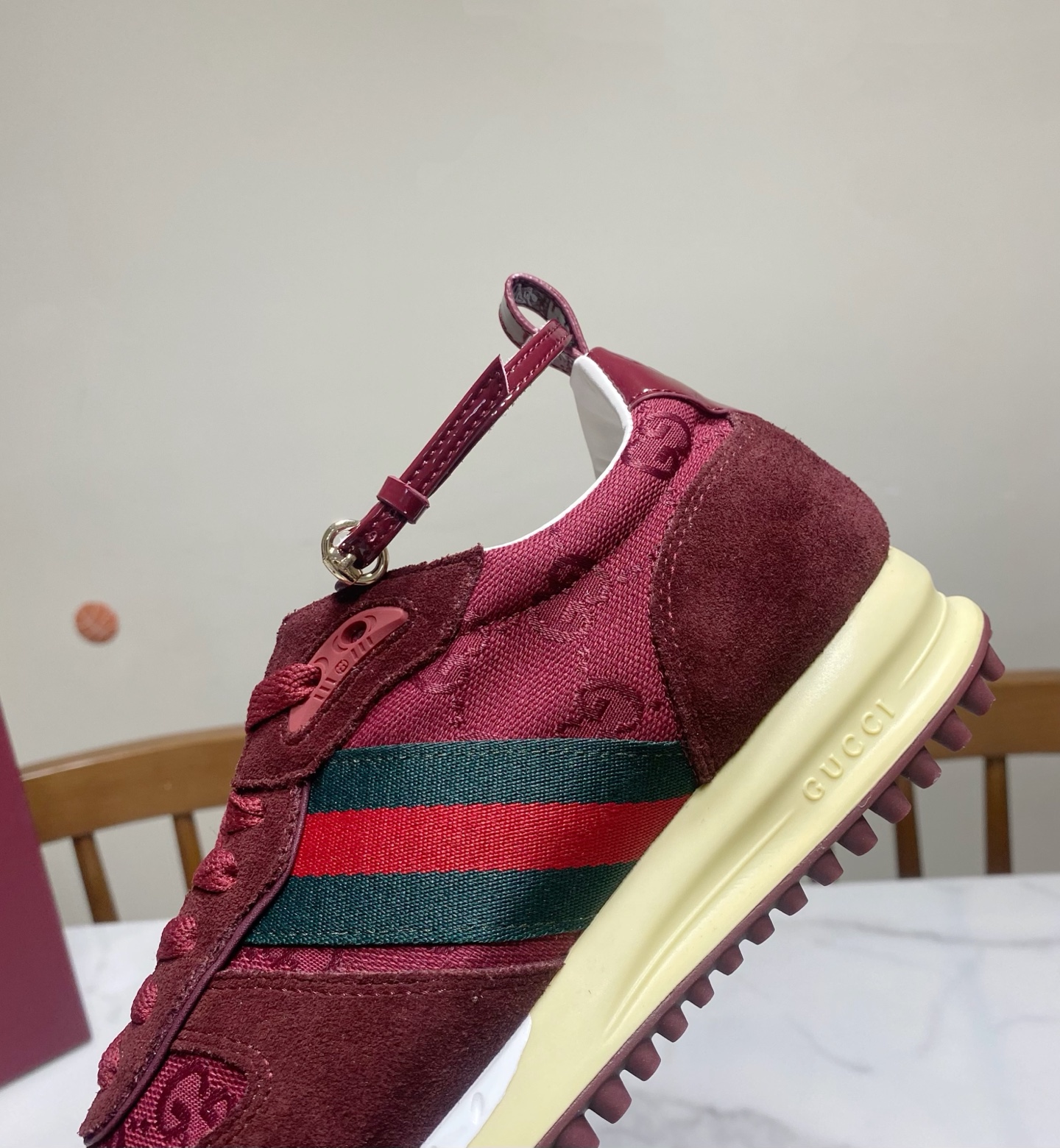 Gucci Re-motion Sneakers with Color Block Design and Adjustable Ankle Strap 10 i1744534970827 4973 0 8