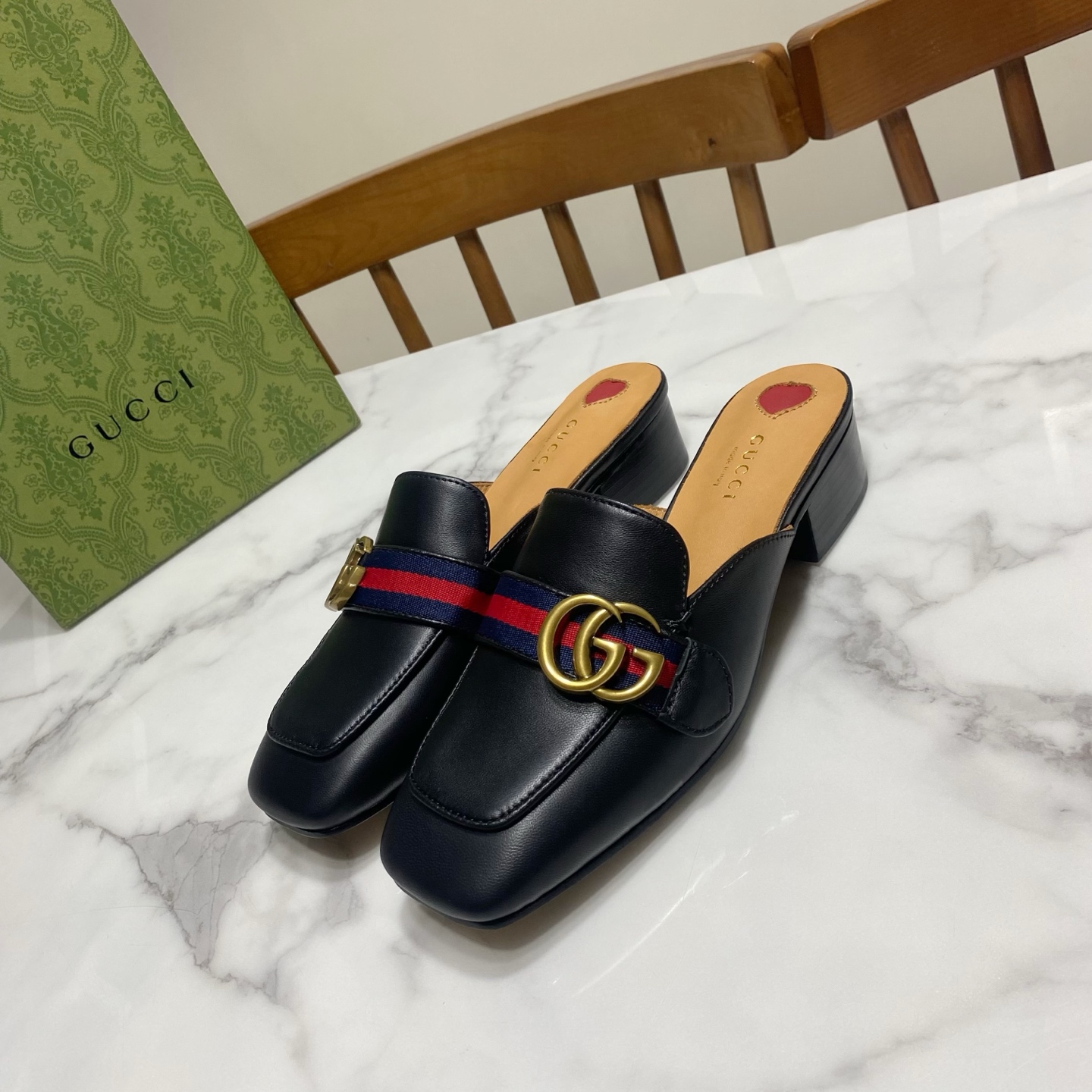 Gucci Pearl Square-Head Lazy Shoes: Platinum Soles, Hand-Laid Pearls, Comfortable Fit - 图片 1