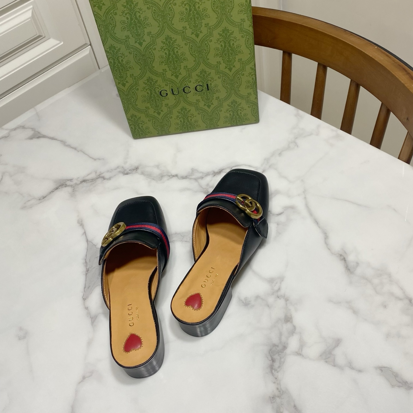 Gucci Pearl Square-Head Lazy Shoes: Platinum Soles, Hand-Laid Pearls, Comfortable Fit - 图片 9