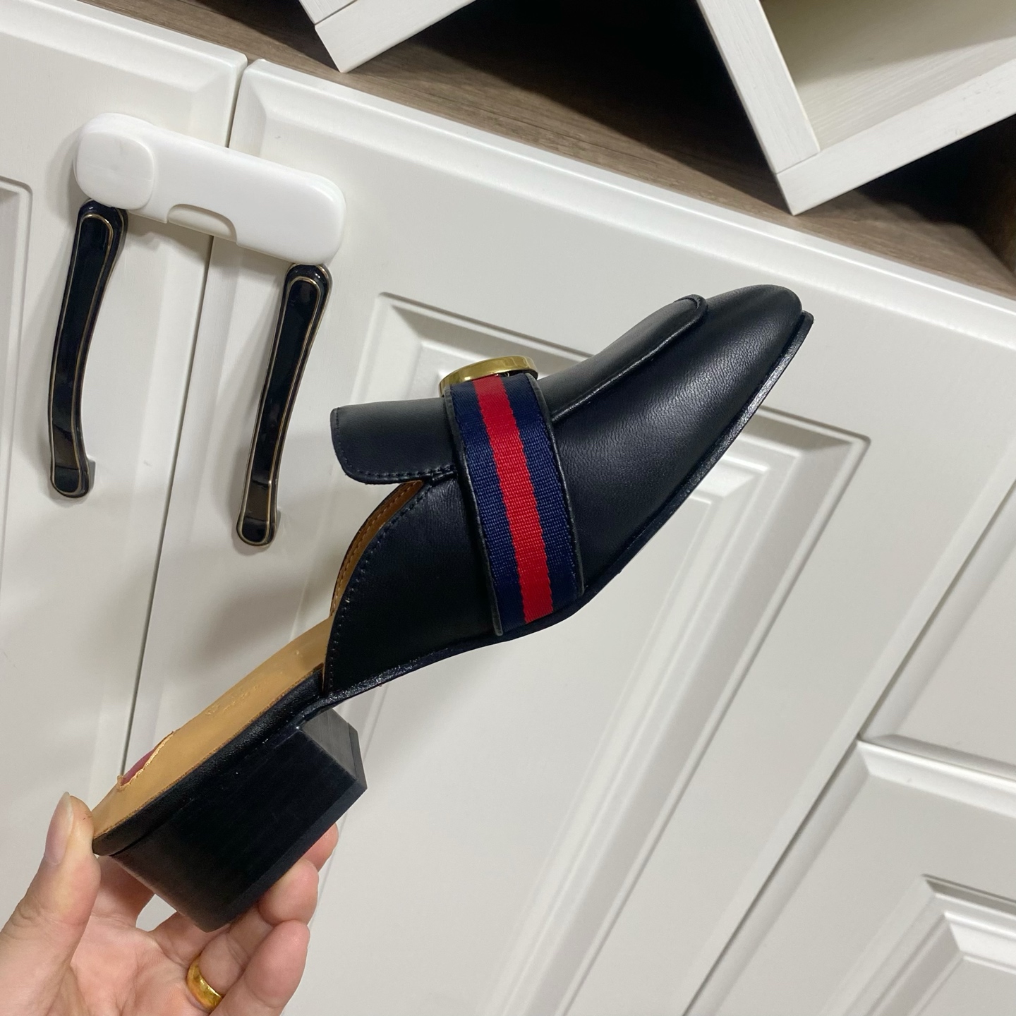 Gucci Pearl Square-Head Lazy Shoes: Platinum Soles, Hand-Laid Pearls, Comfortable Fit - 图片 3