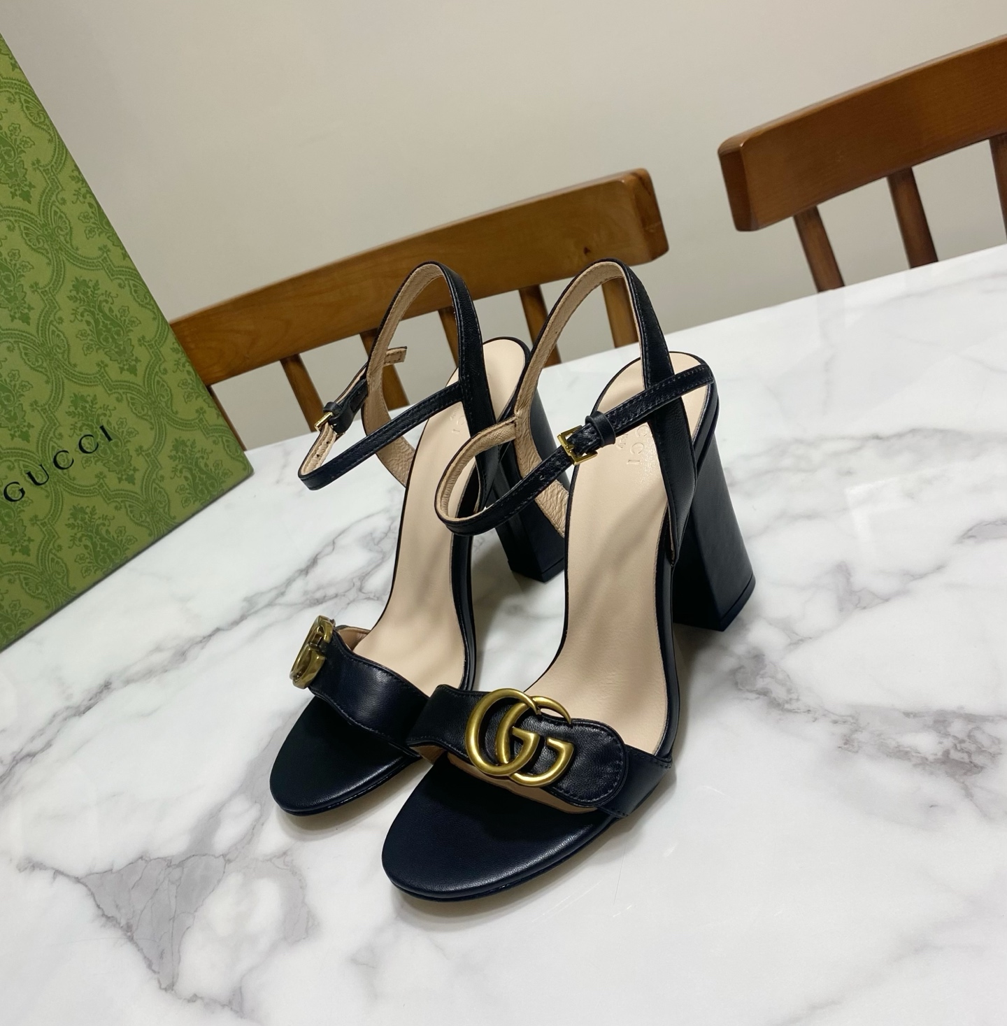 NO:692486,black,slippers,slippers19860909黑色,拖鞋,slippers,Women's Shoes