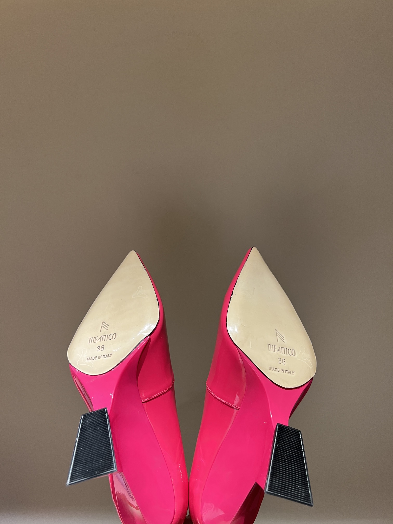 Luxurious Italian Designer Brand: The Attico’s Top Editions and Fashionable Aesthetics - 图片 8