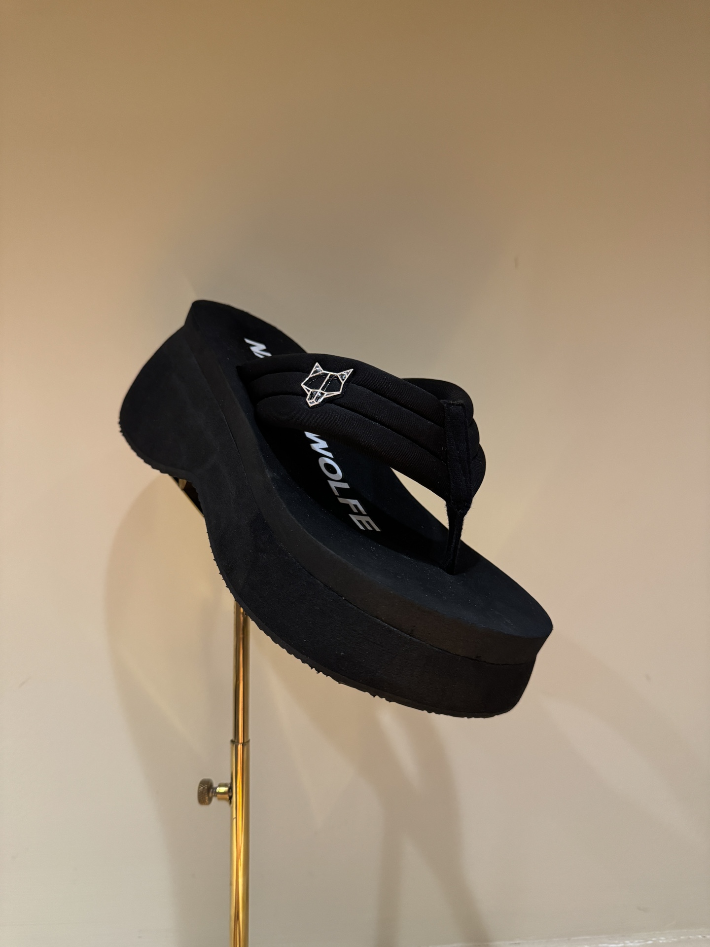 NAKEED WOLFE 24vs Metallic Wolf Head Roman Slippers Top Edition 700 - 图片 9