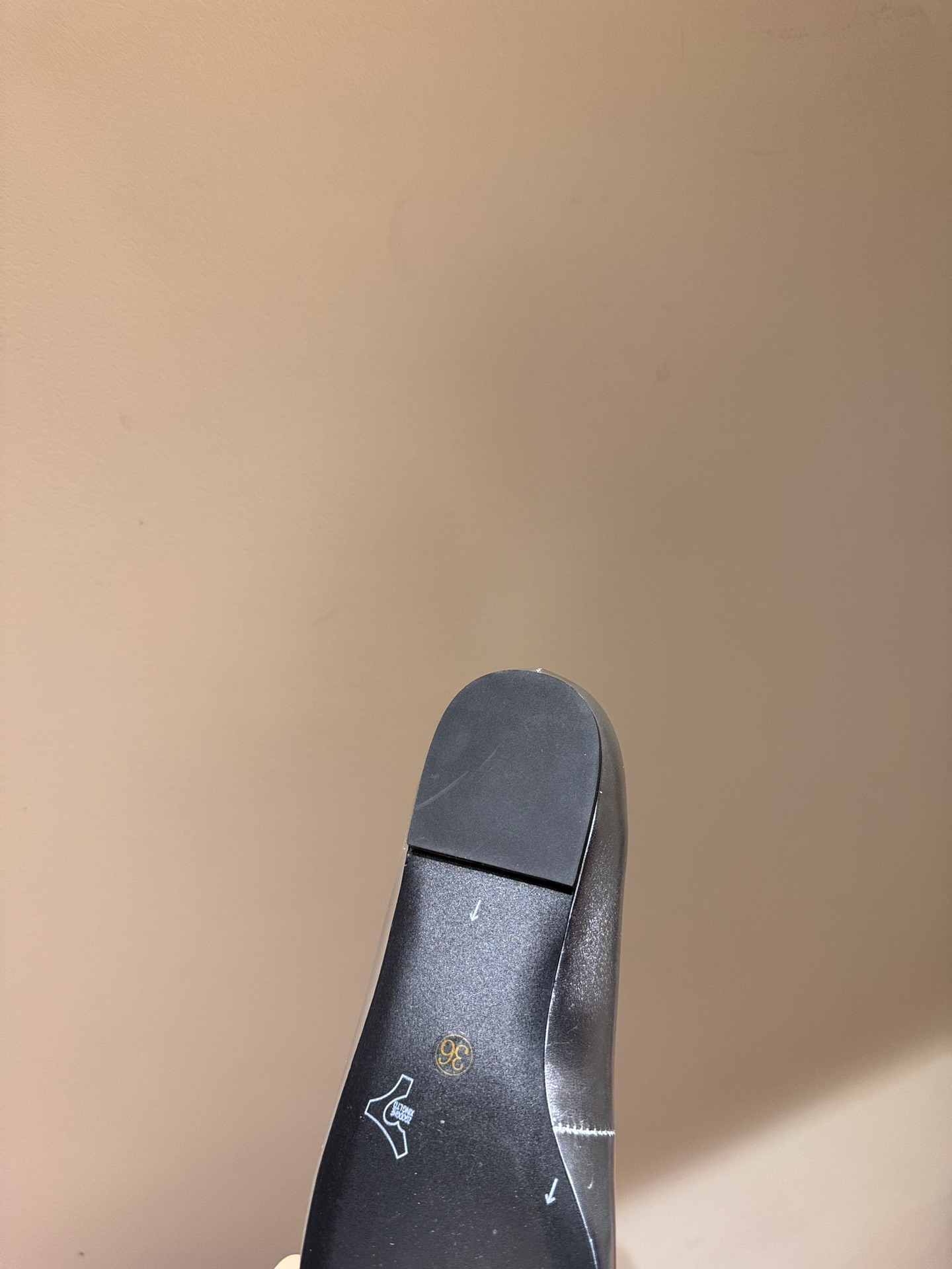 Top Edition: Ballet Shoes with Mixed Sheep Hides and Glits, Original Rubber Base. - 图片 7