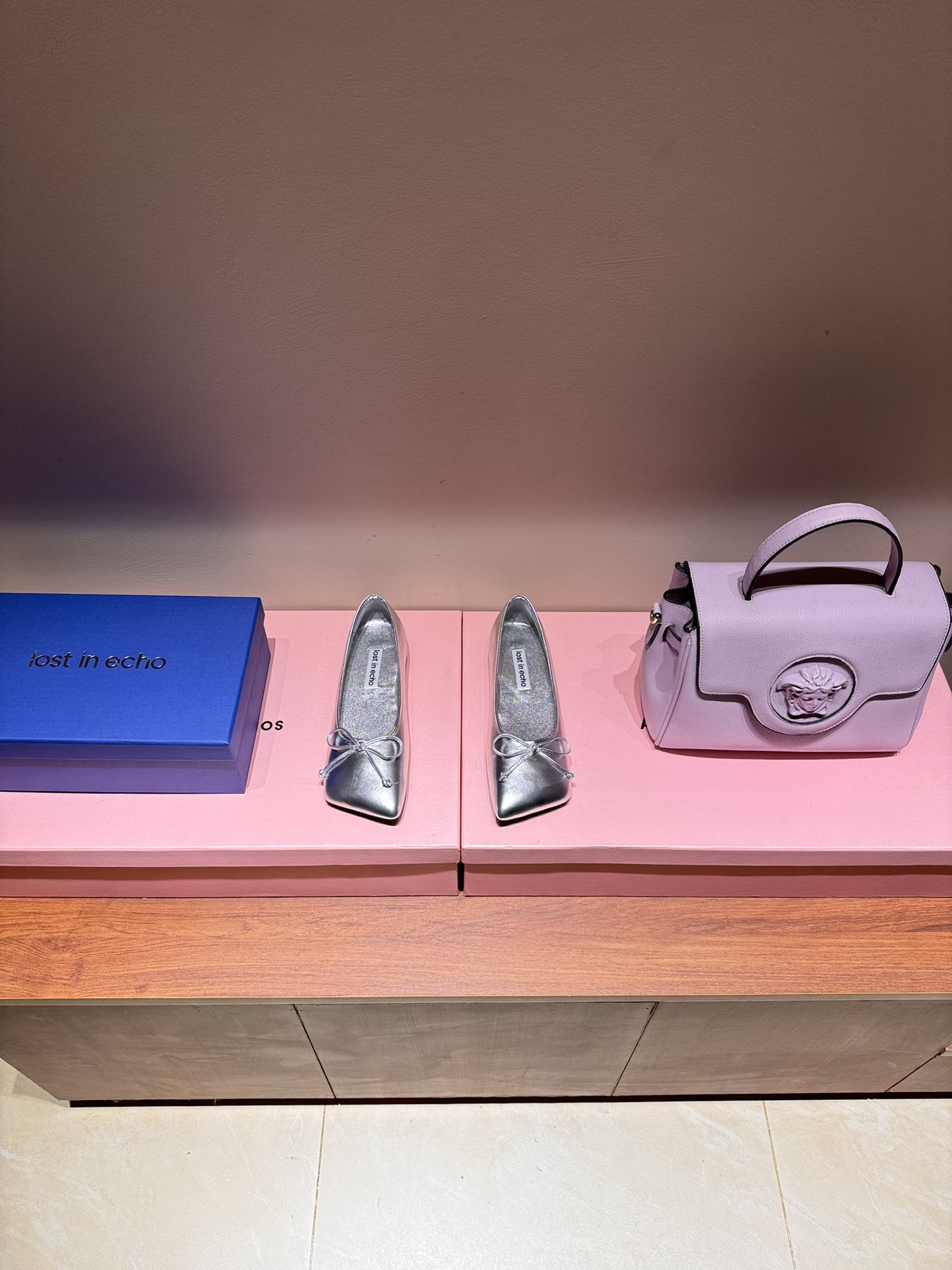 Top Edition: Ballet Shoes with Mixed Sheep Hides and Glits, Original Rubber Base. - 图片 3