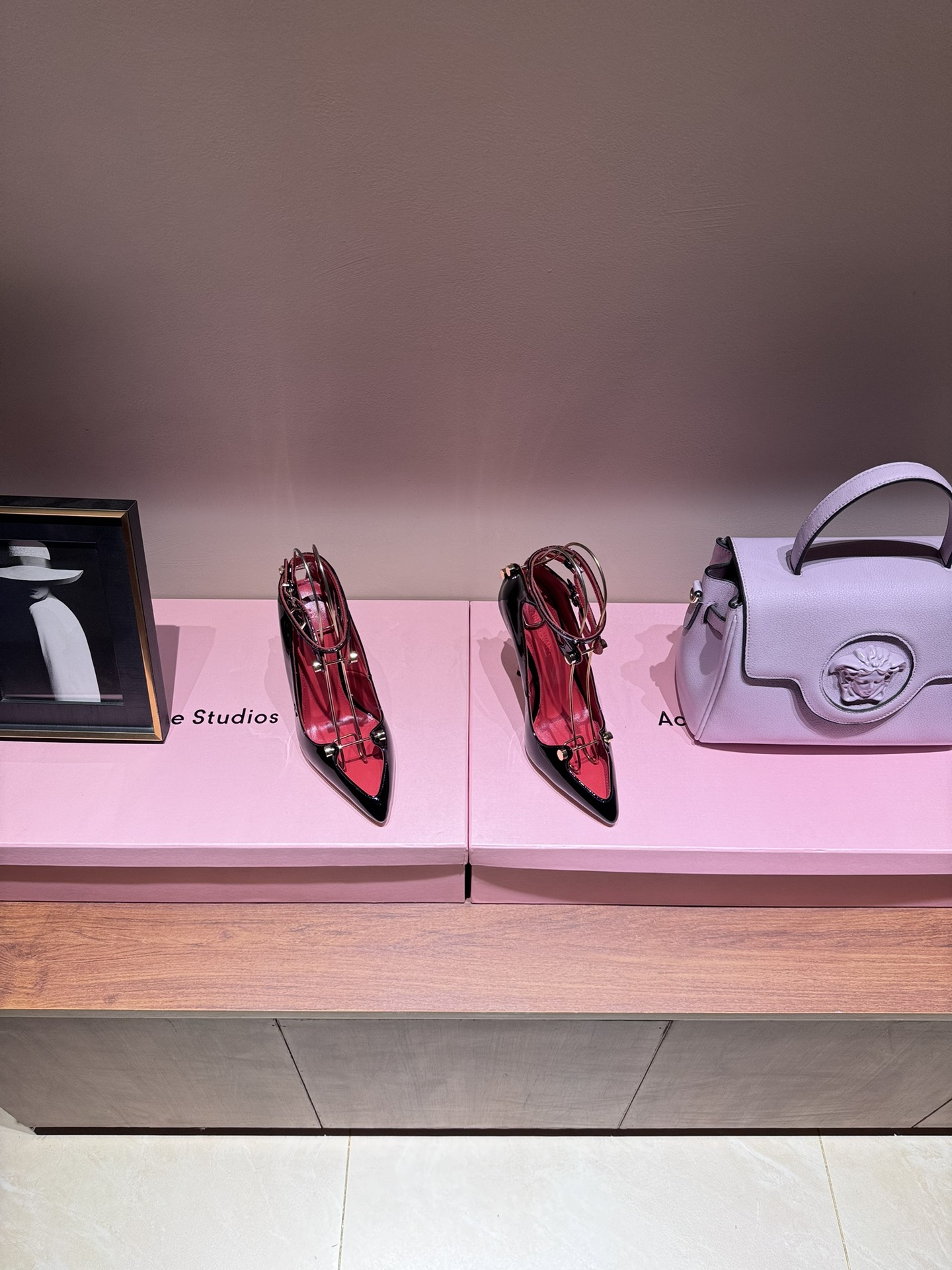 “2024 New HARDOT Mini-Metallic Heels with Crystal Coating and Real Skin Bottom” - 图片 2