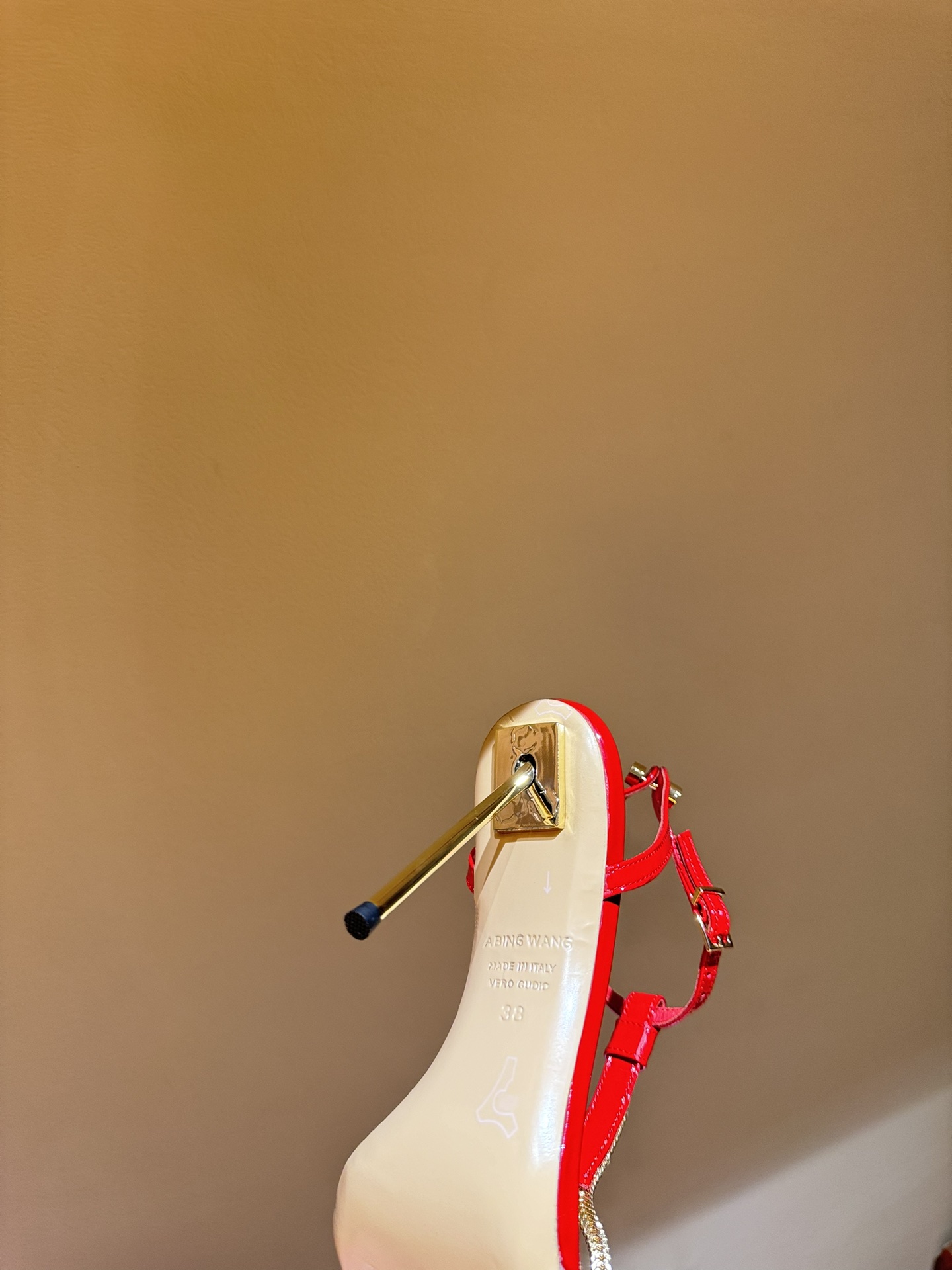 2024 New HARDOT Mini-Metallic Heels with Crystal Coating and Leather Bottom. - 图片 7