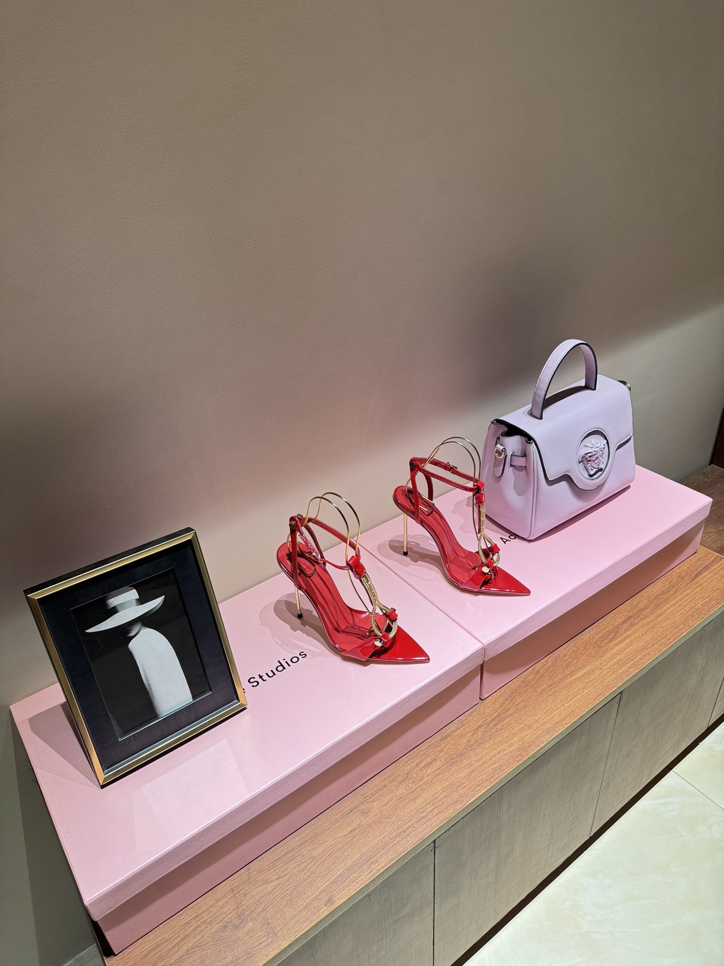 2024 New HARDOT Mini-Metallic Heels with Crystal Coating and Leather Bottom.