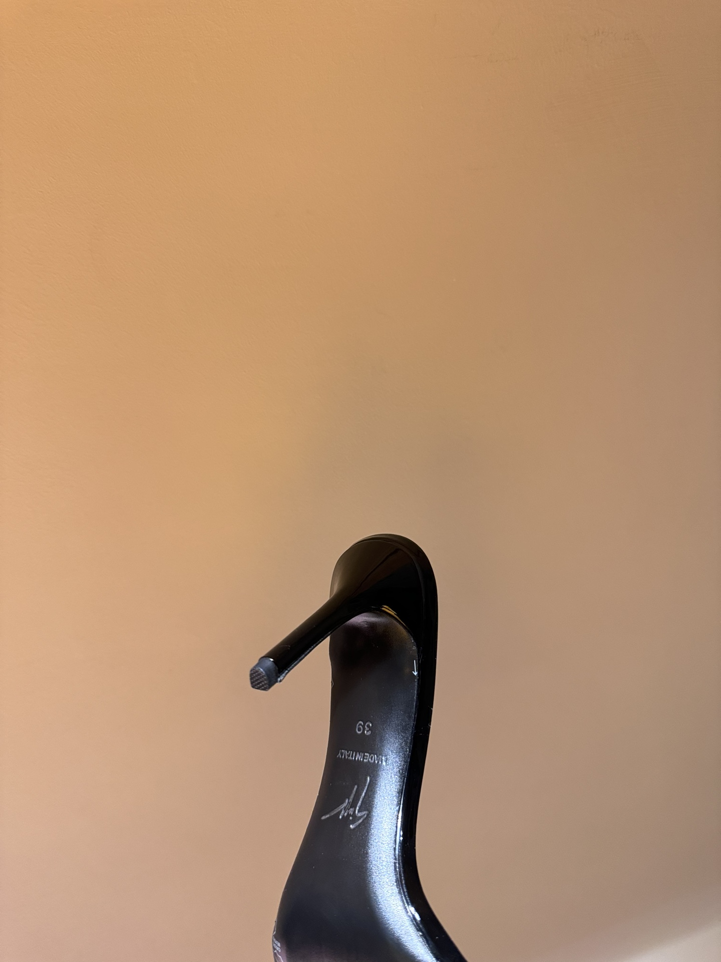 Giuseppe Zanotti SS2024 Summer Collection: Diamond Single Shoes/Trackers Series - 图片 6