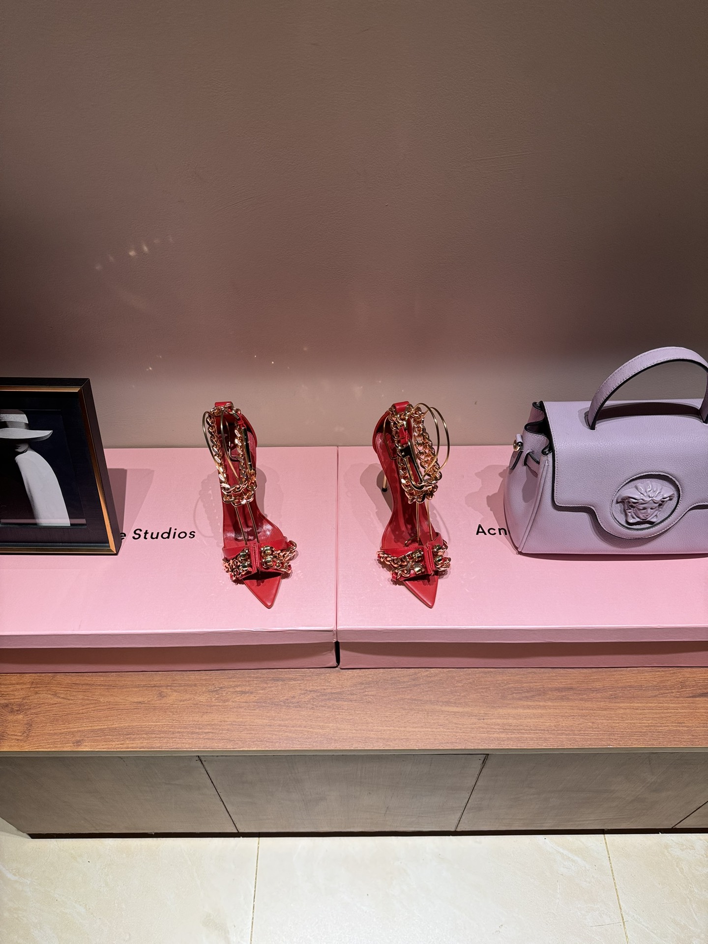 Top-End 777: 2024 New HARDOT Mini-Metallic Heels with Crystal Coating - 图片 2