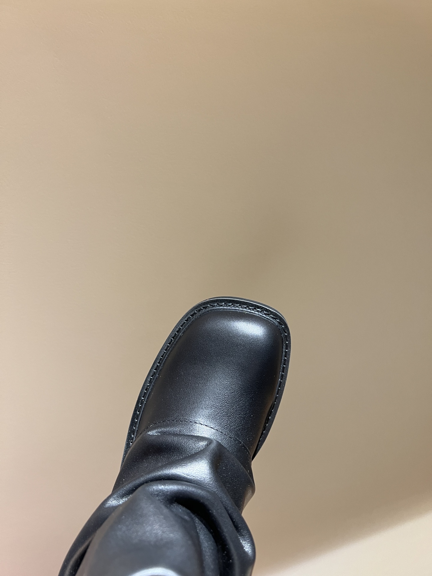 Luxury Italian Attico 2024 FW Thick Underpants Boots: Perfect Display of Fashion & Style - 图片 4