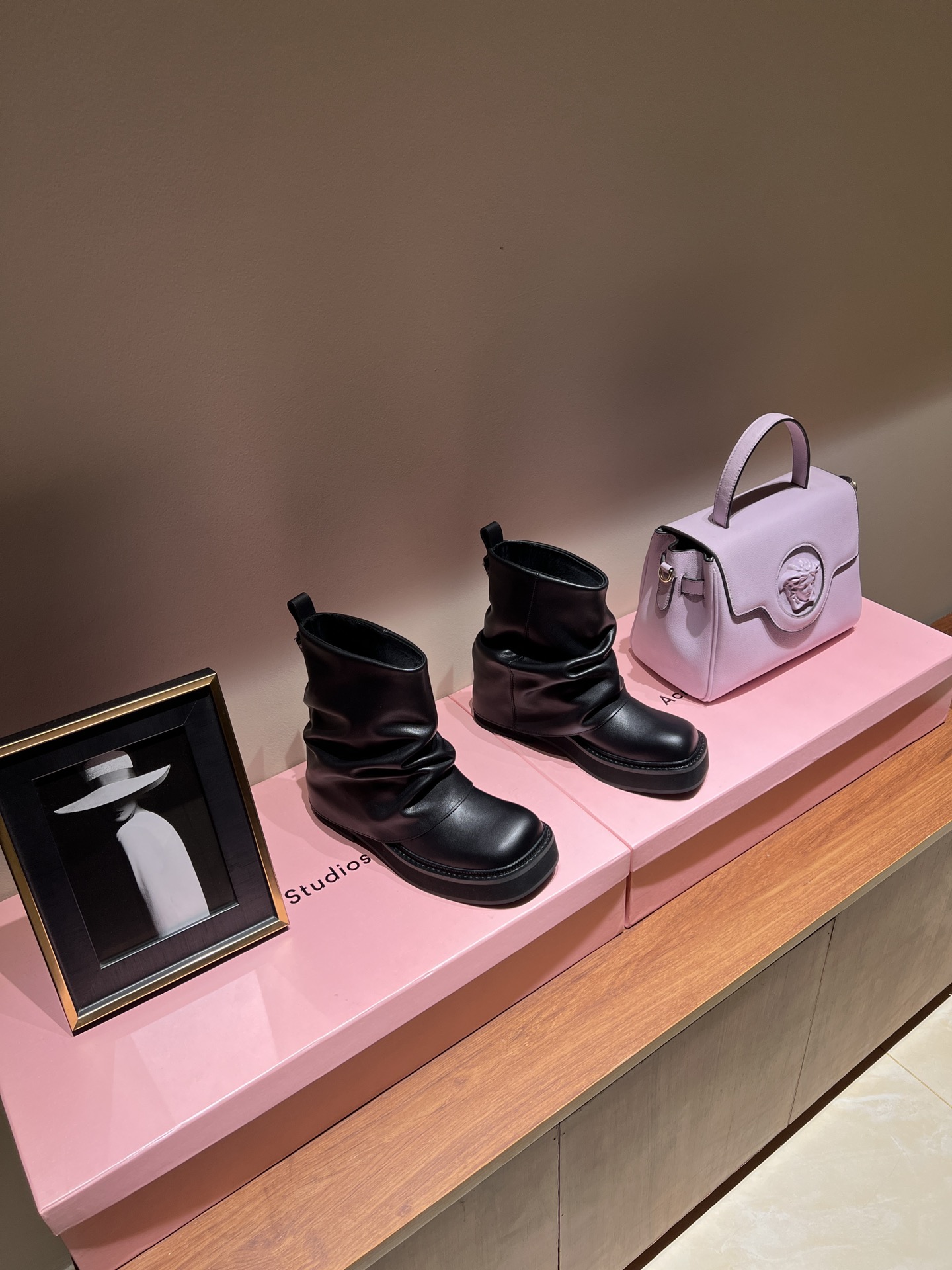 Luxury Italian Attico 2024 FW Thick Underpants Boots: Perfect Display of Fashion & Style