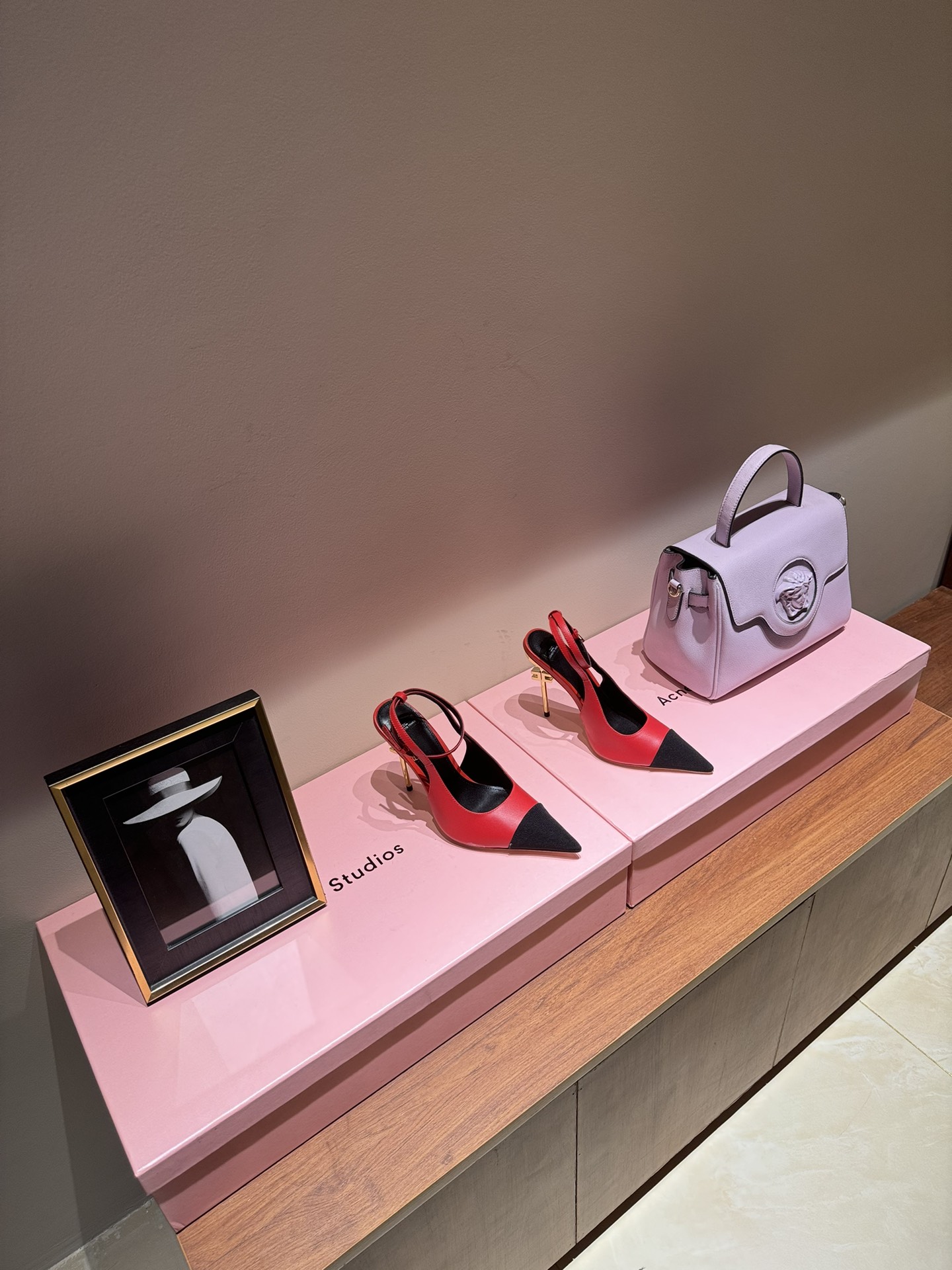 Luxurious French Heels: Elisabetta Franchi Fashion Show Highlights 630 Collection