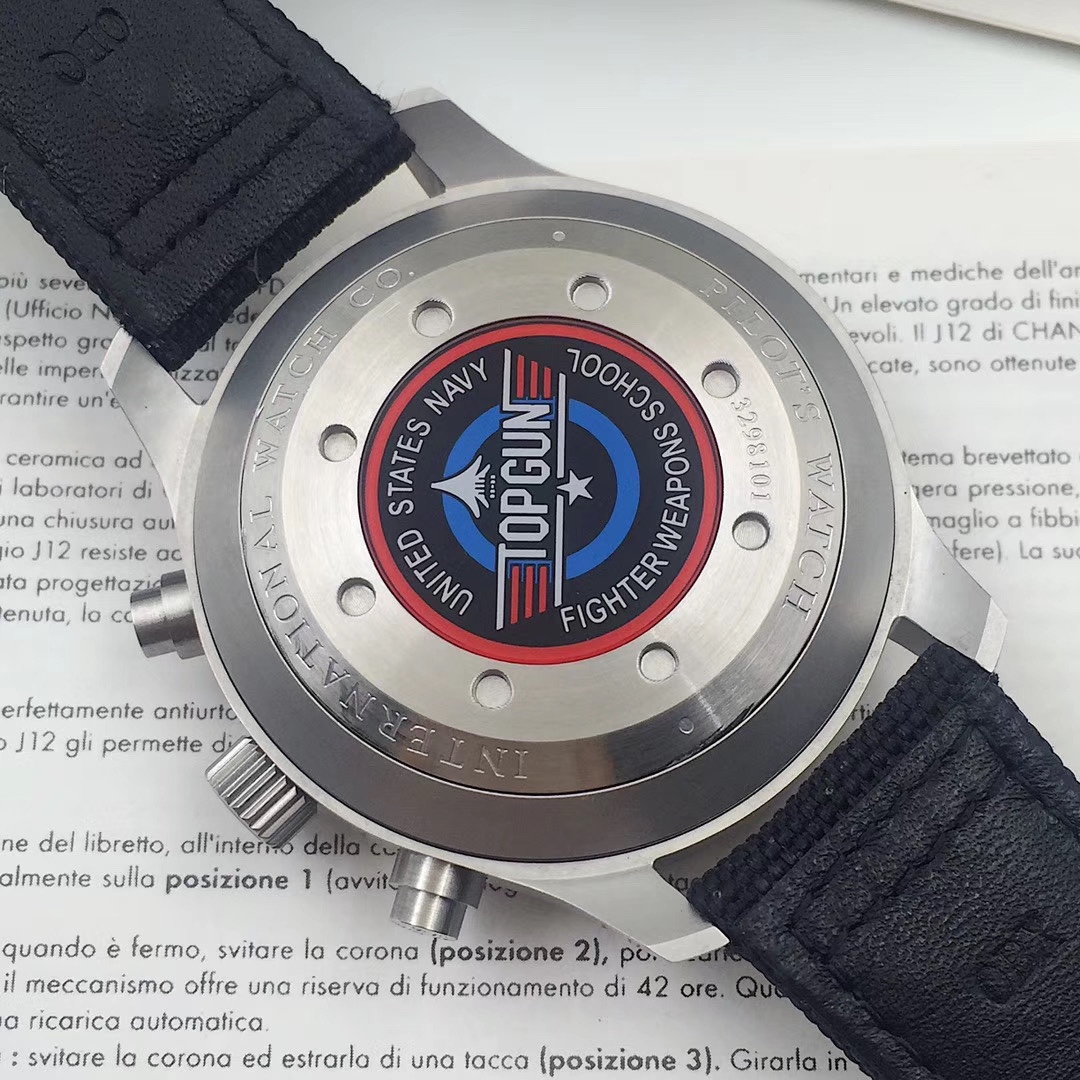 IWC飛行士シリーズTOP GUN Miramar腕時計 - 男性向け高品質モデル