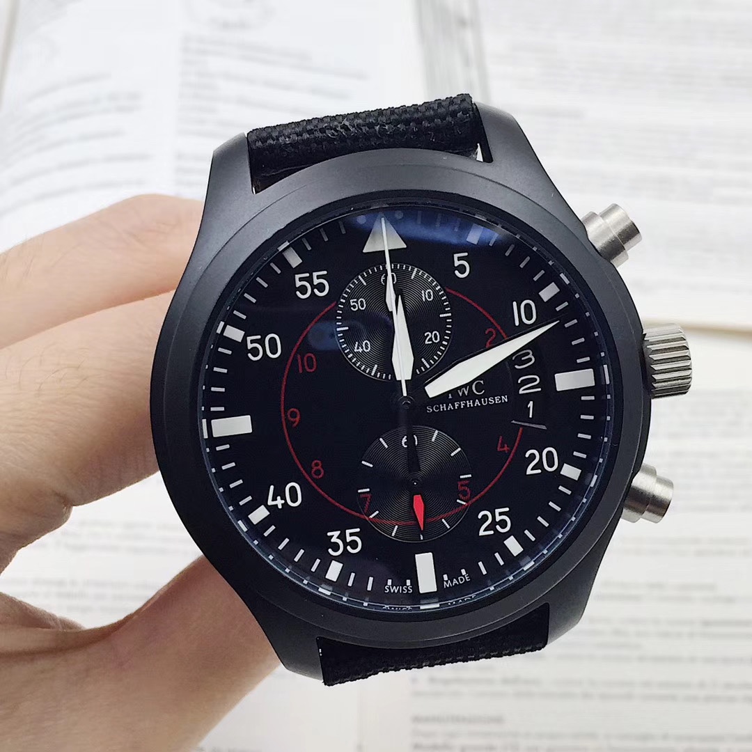 IWC飛行士シリーズTOP GUN Miramar男士腕表 - 高品質な日本製機芯搭載