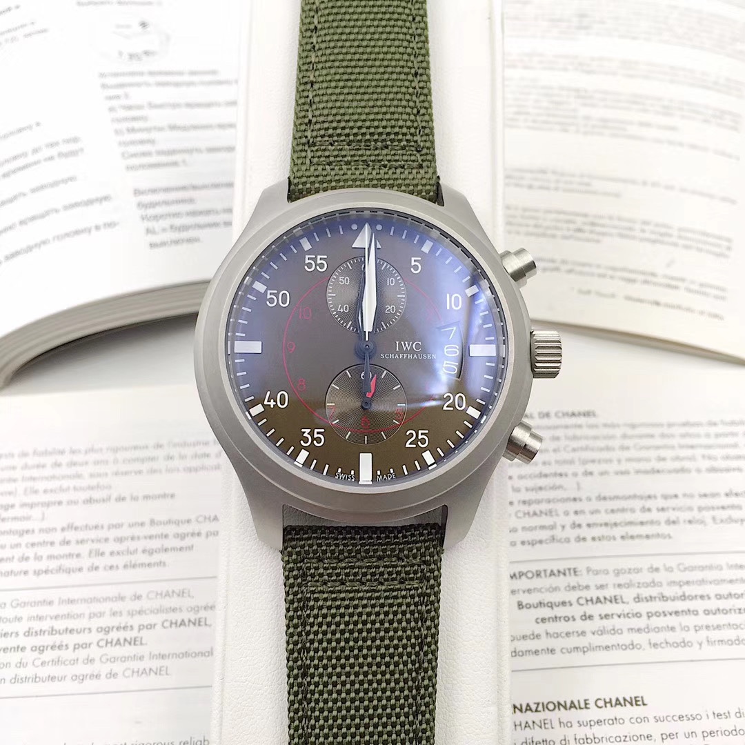 IWC飛行士シリーズTOP GUN Miramar腕時計 - 高品質な日本製機芯搭載