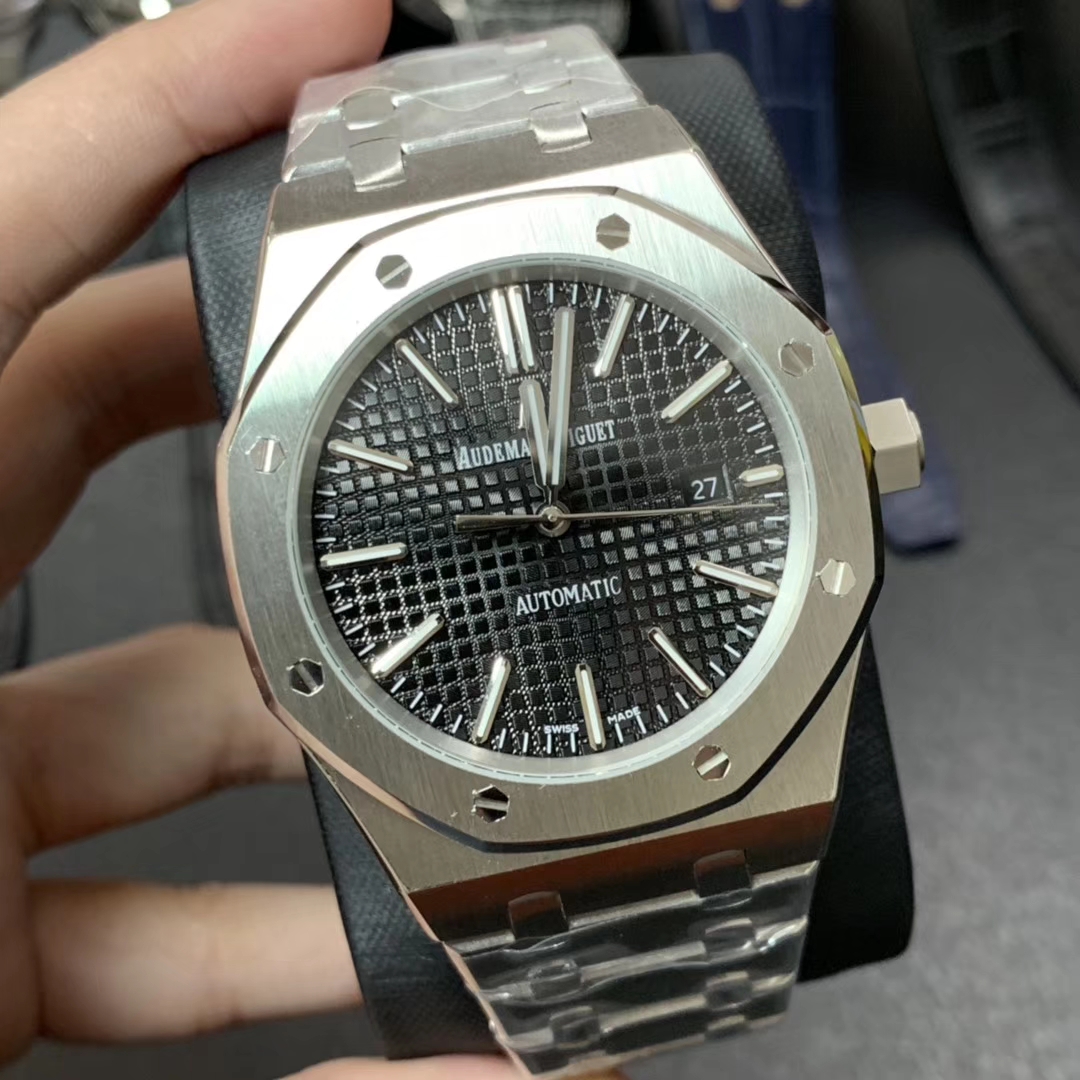 愛彼 AP ロイヤルオークシリーズ メンズ腕時計 44mm