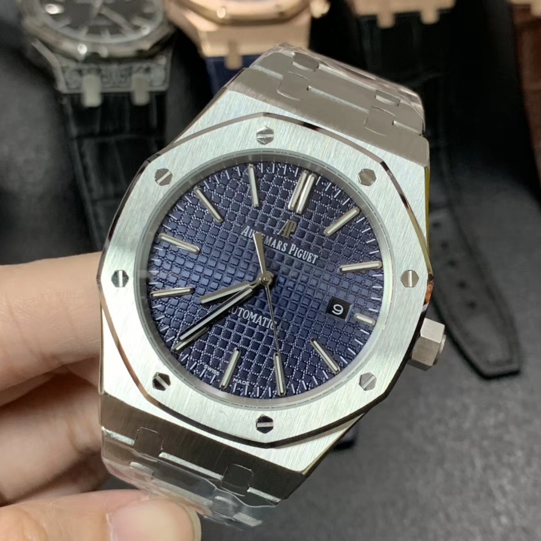 愛彼 AP ロイヤルオークシリーズ メンズ腕時計 44mm 自動巻き