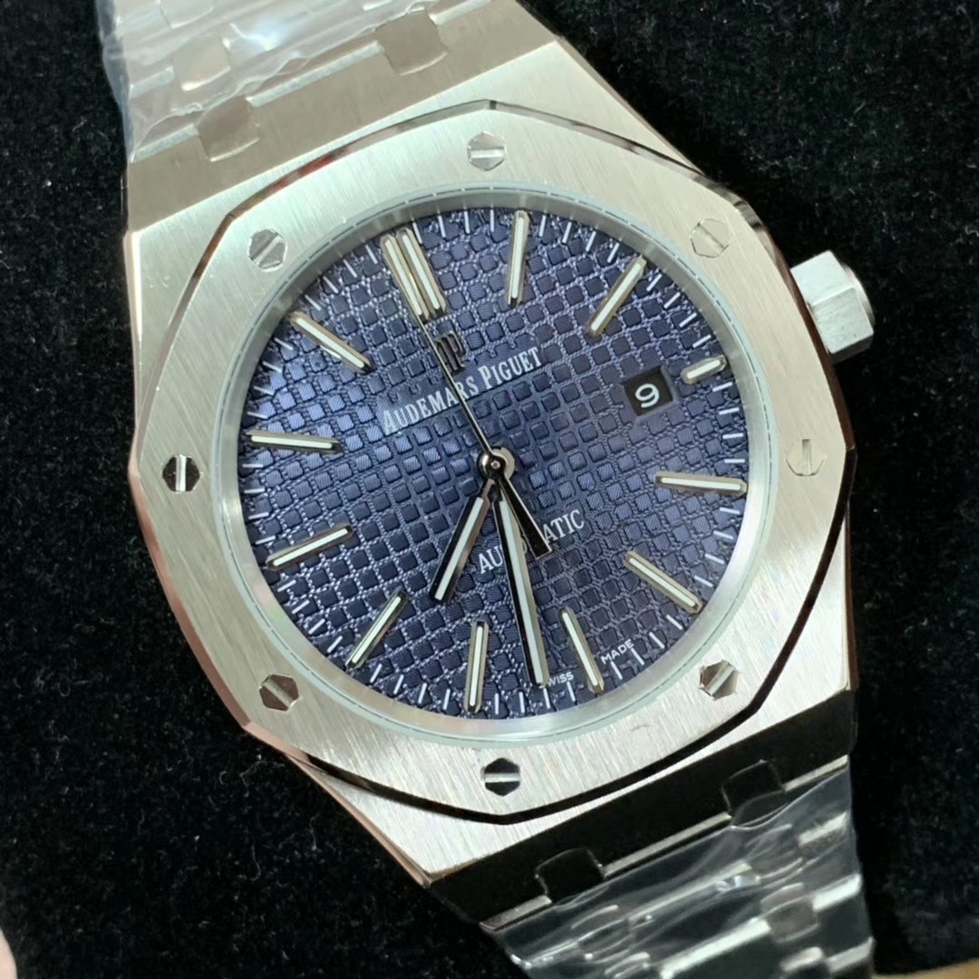 愛彼 AP ロイヤルオークシリーズ メンズ腕時計 44mm 自動巻き