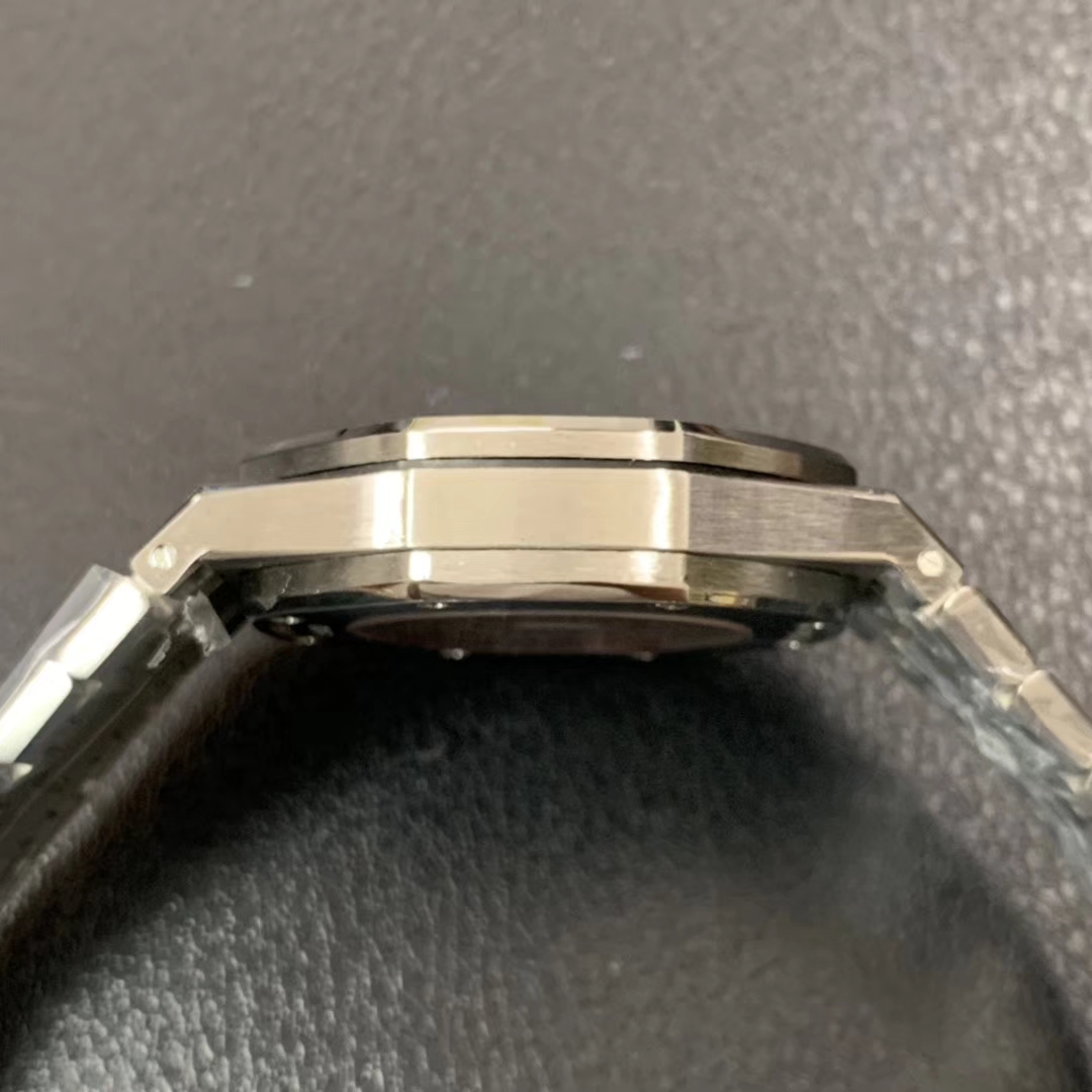 愛彼 AP ロイヤルオークシリーズ 男性用腕時計 44mm