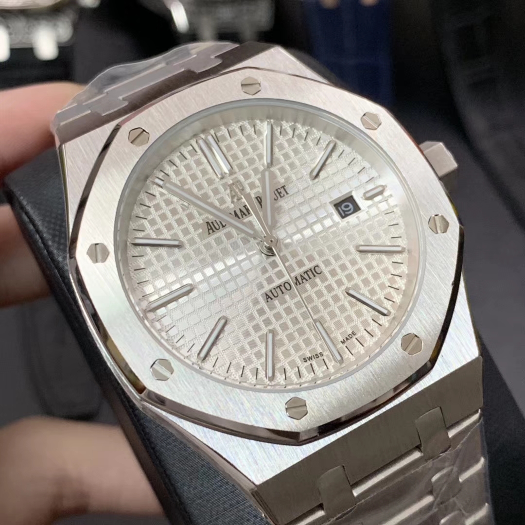 愛彼 AP ロイヤルオークシリーズ 男性用腕時計 44mm