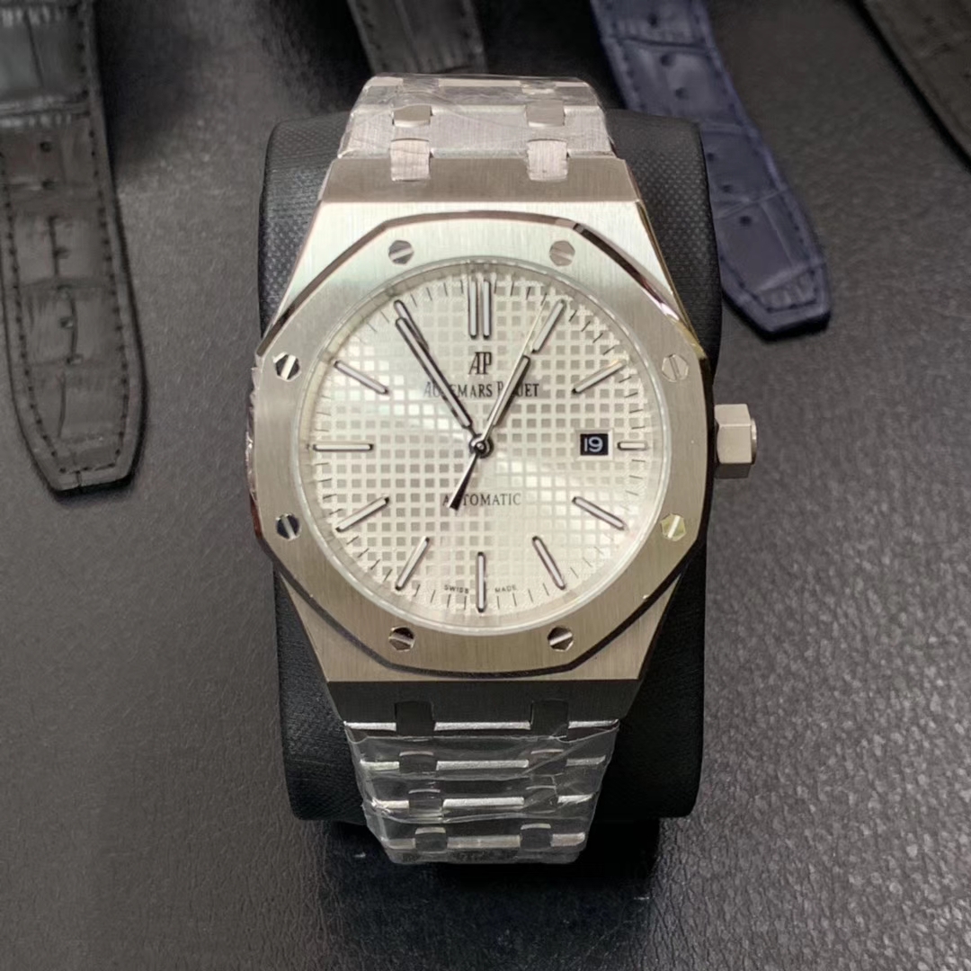 愛彼 AP ロイヤルオークシリーズ 男性用腕時計 44mm