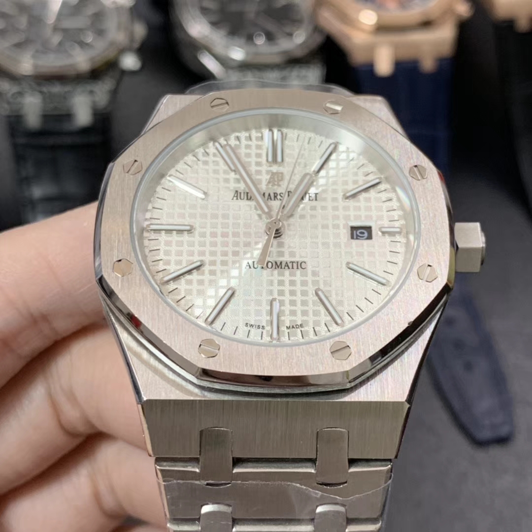 愛彼 AP ロイヤルオークシリーズ 男性用腕時計 44mm