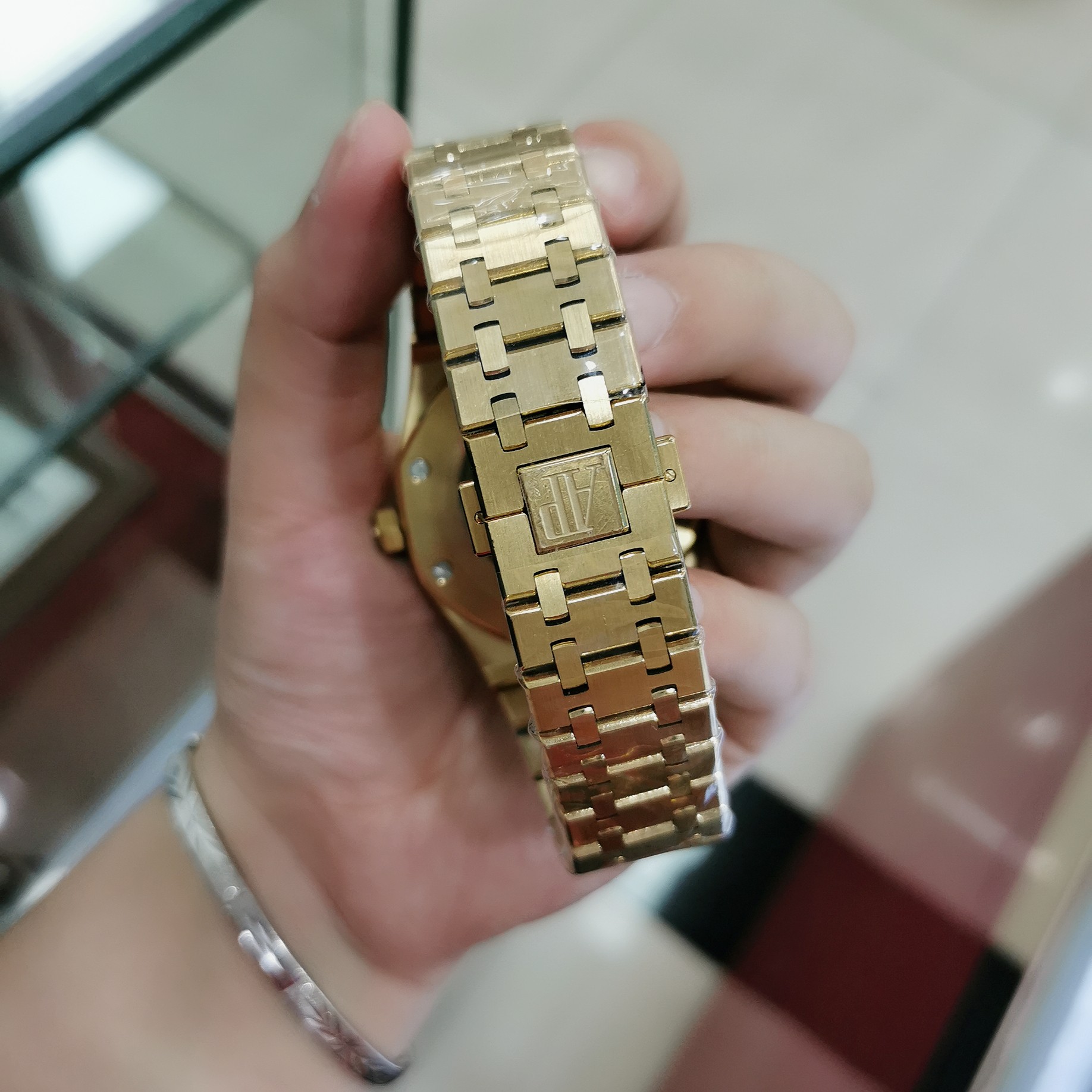 愛彼 AP ロイヤルオークシリーズ メンズ腕時計 44mm