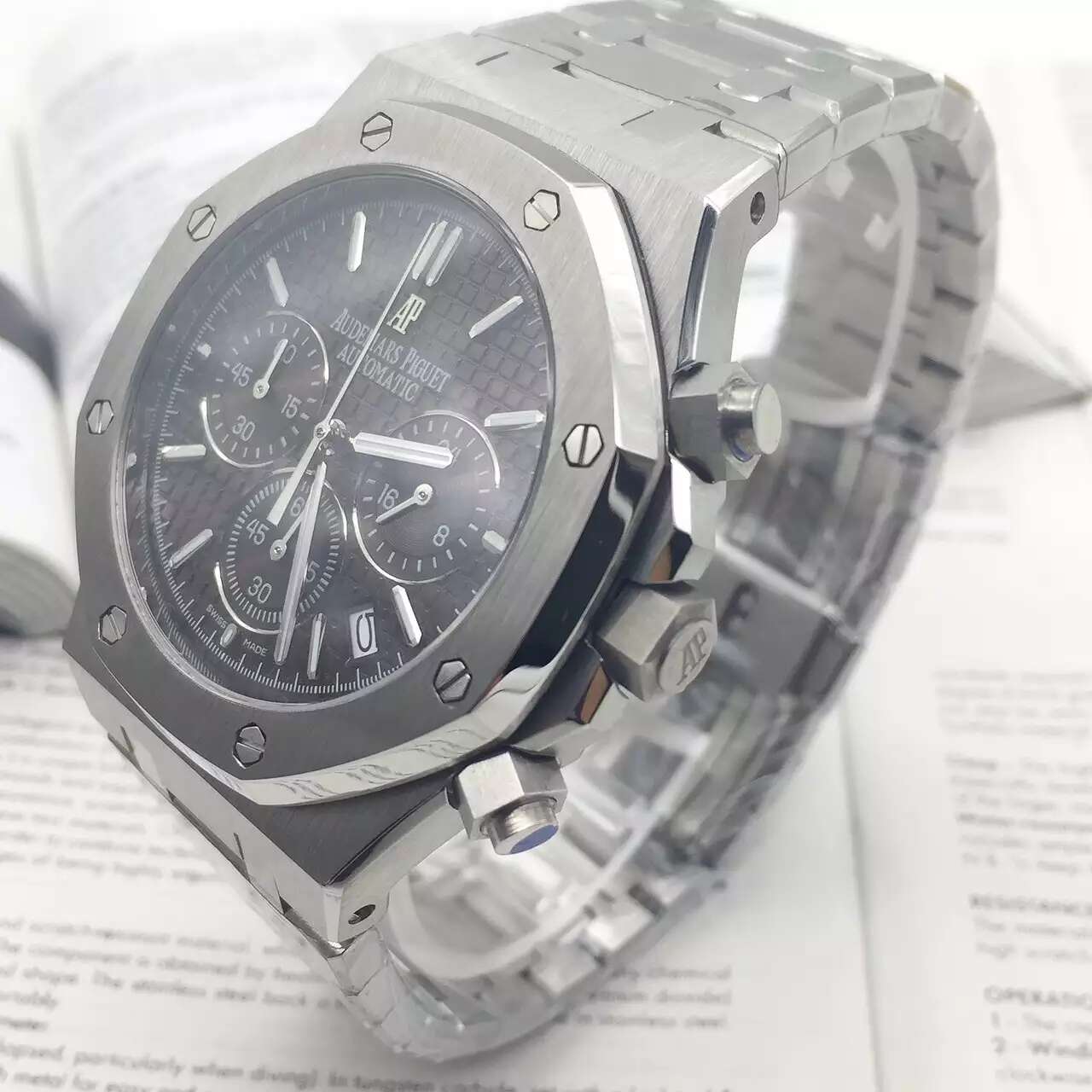 愛彼 AP ロイヤルオーク 男性用腕時計 44mm