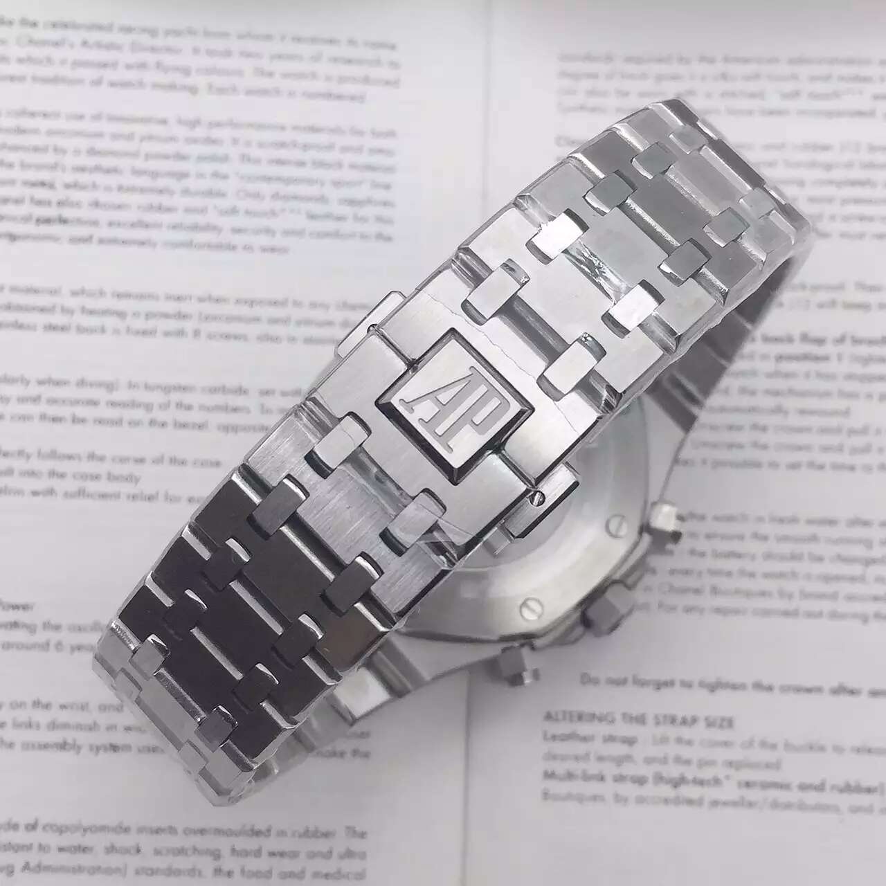 愛彼 AP 皇家橡树 男士腕表 44mm