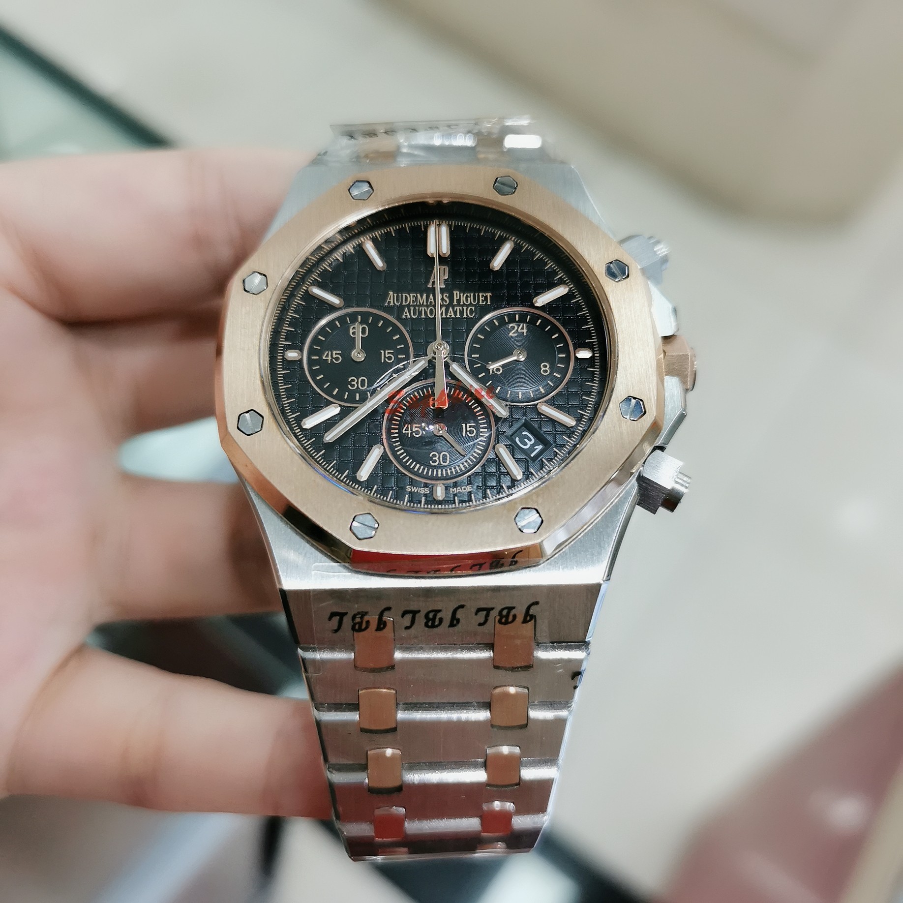 愛彼 AP ロイヤルオーク 男性用腕時計 44mm