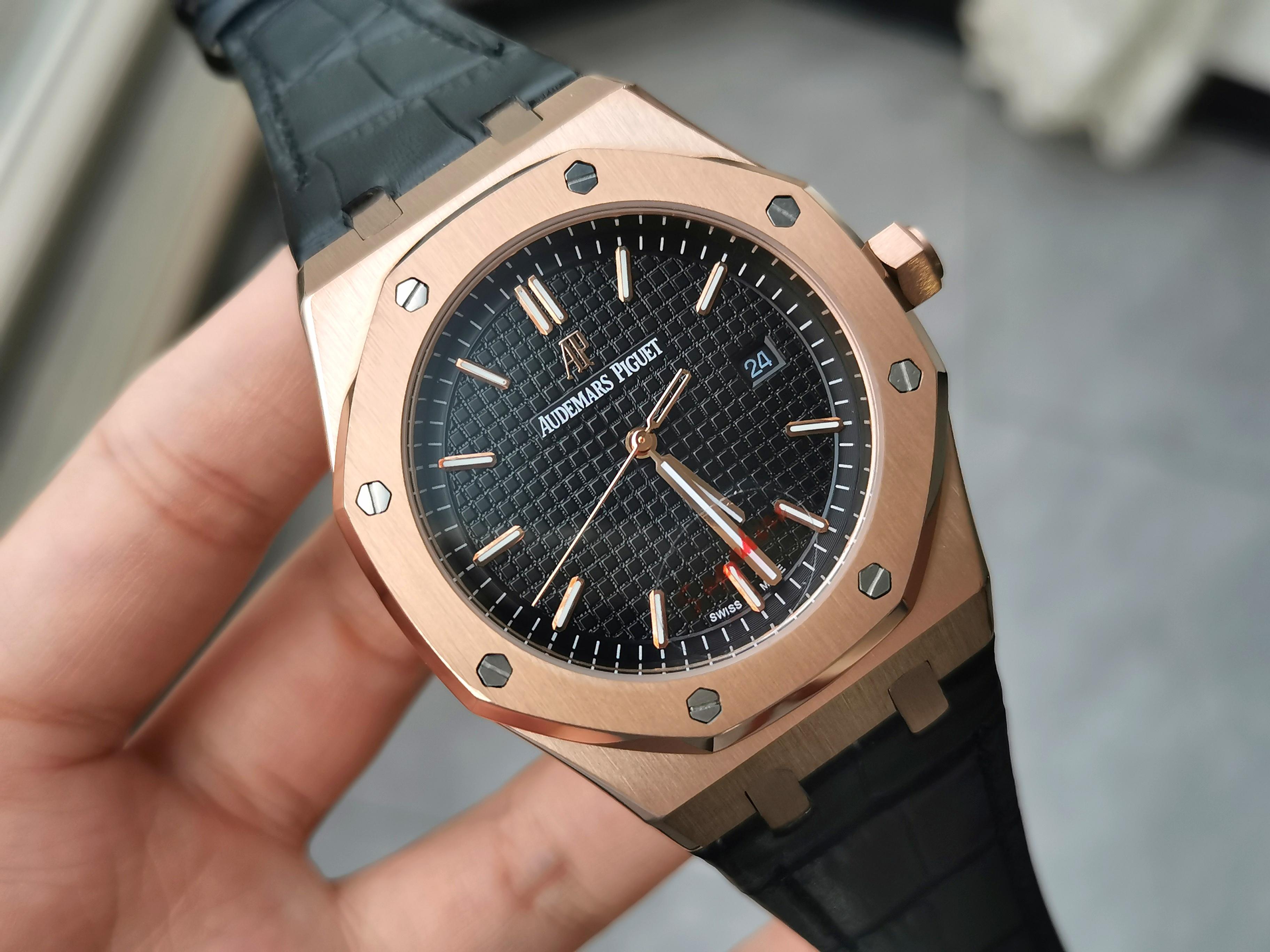 愛彼 AP 皇家橡树系列 男士腕表 44mm 自動機械式