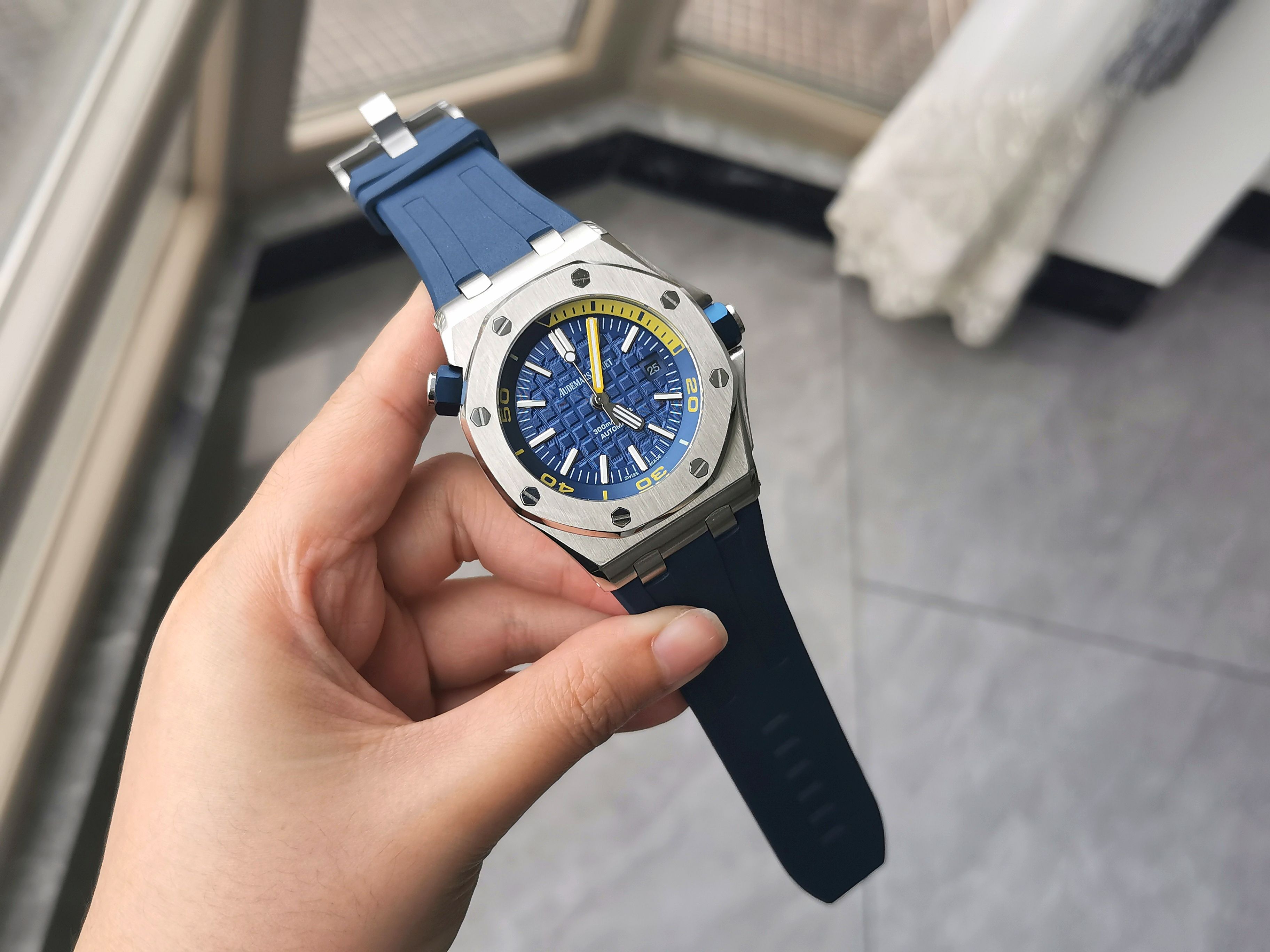 愛彼 AP 皇家橡树系列 男士腕表 44mm 自動機械