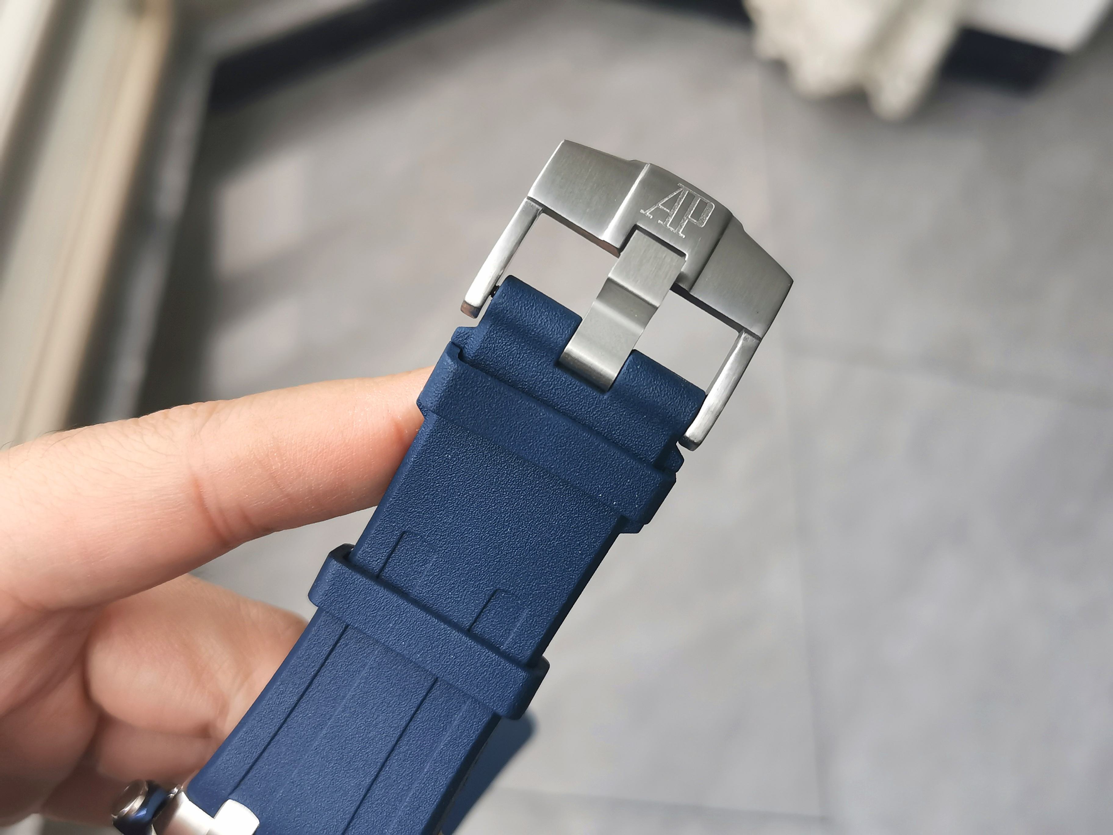 愛彼 AP 皇家橡树系列 男士腕表 44mm 自動機械