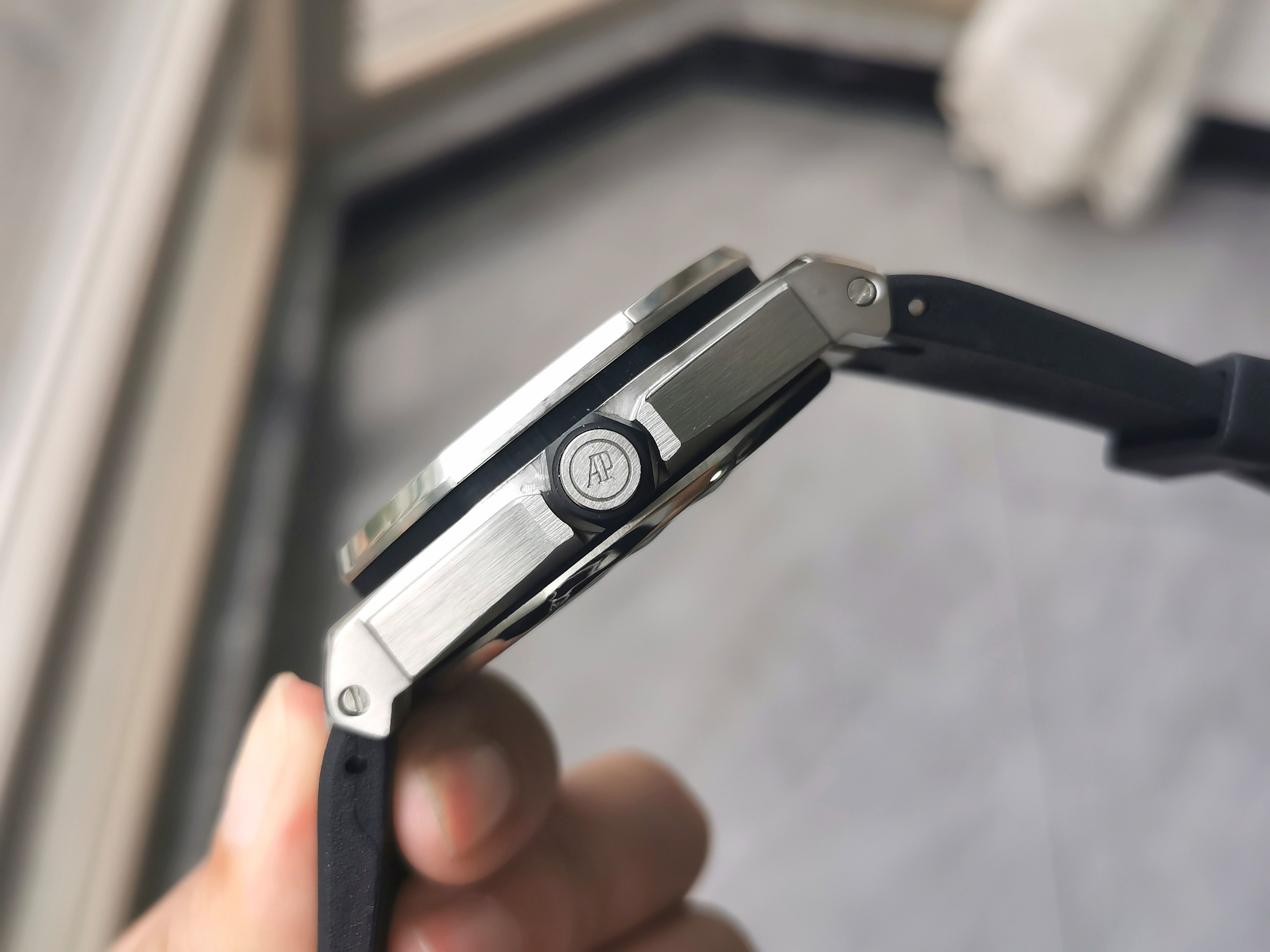 愛彼 AP 皇家橡树系列 男士腕表 44mm 自動機械式