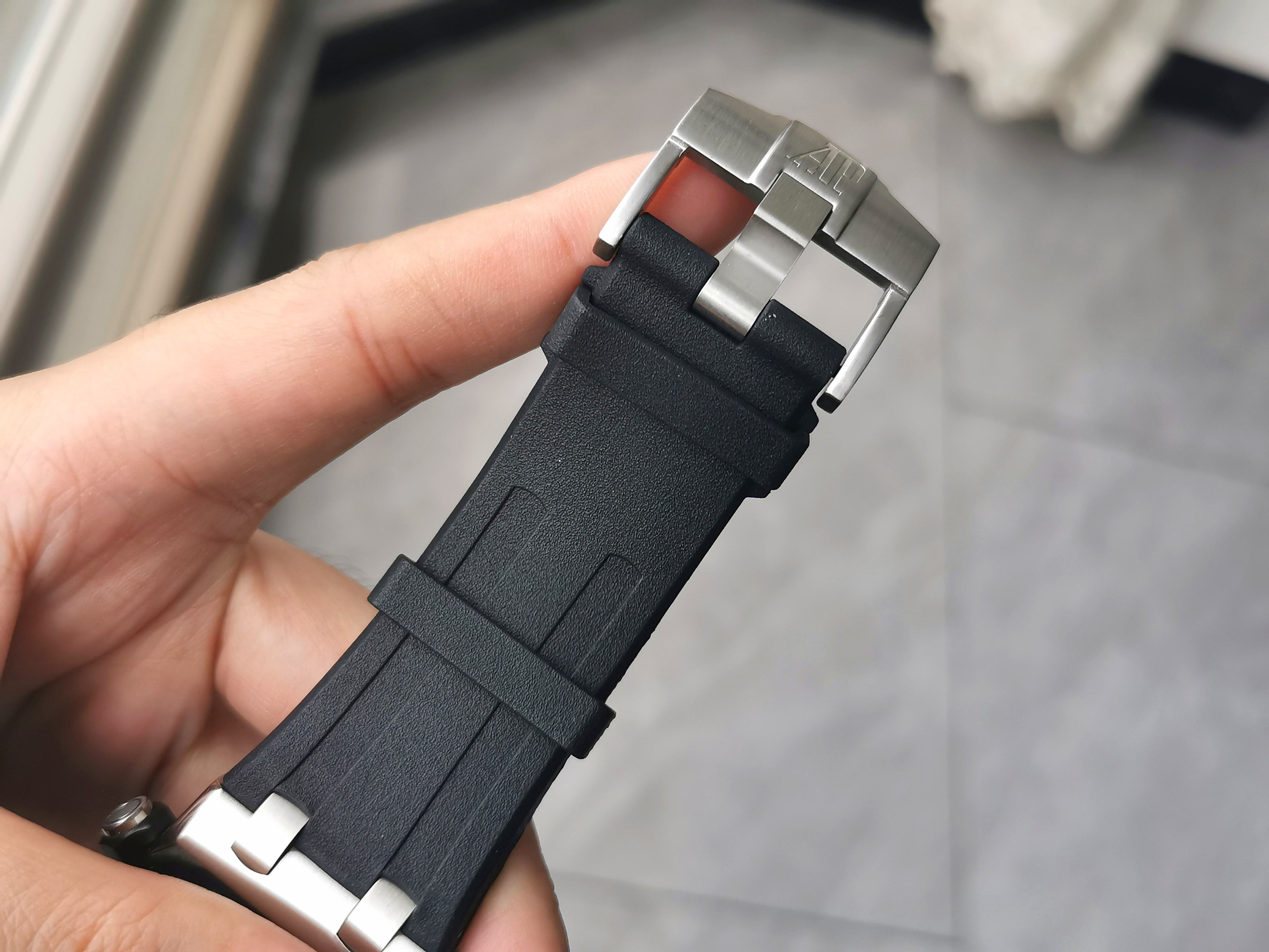 愛彼 AP 皇家橡树系列 男士腕表 44mm 自動機械式