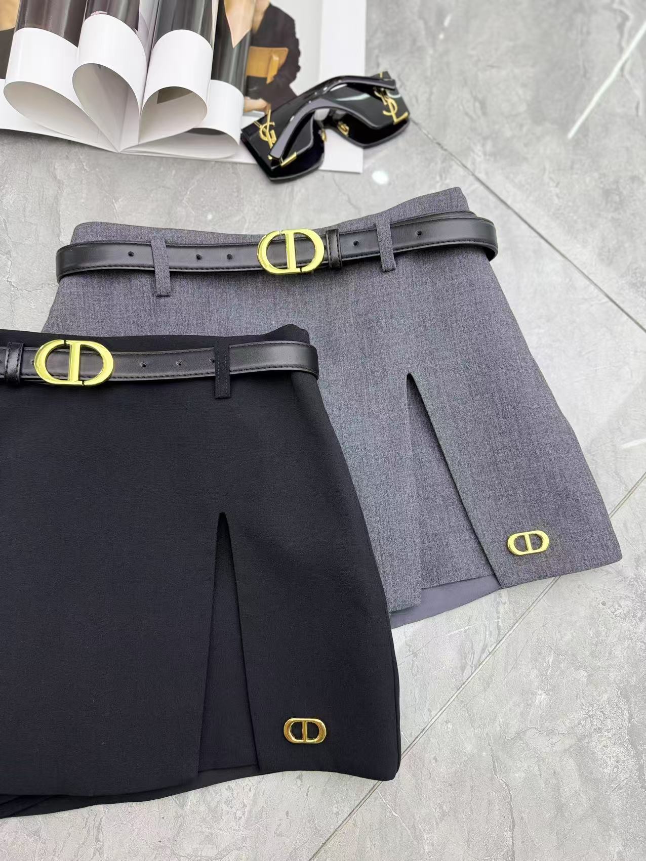 “New Dior Skirts: High-Quality Women’s Clothes with Packaging, Cash Black and Grey, SMLXL Sizes – Blast2025” - 图片 4