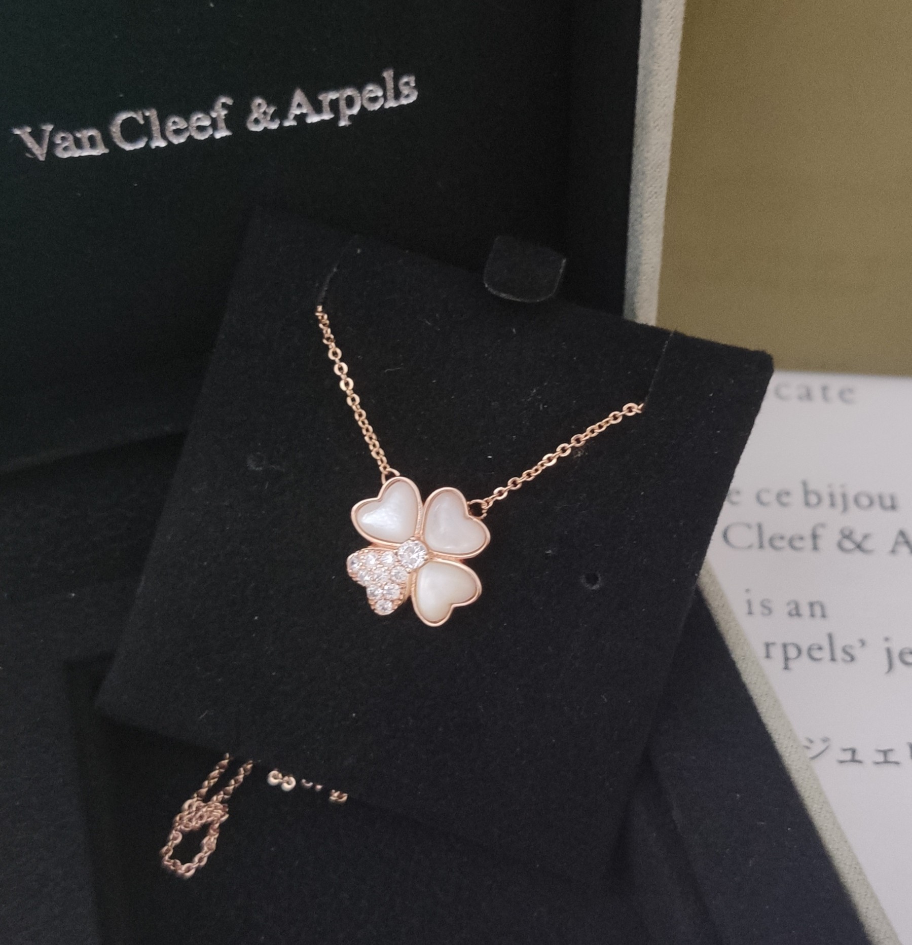 _dpv9sjFmAxKGirzo6T1Rsh28U7ZS7r57qCpN0YA