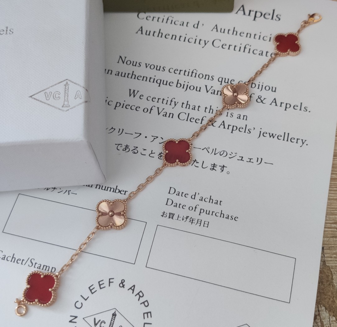 _dkw9sGSr9Ff9-Ul7sh2ulVlHW-f_gI63nFNuRSg