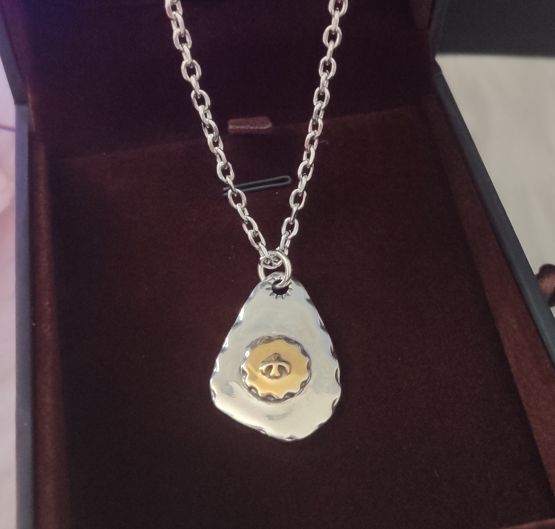 _dgB9stTDu_GN_X817PWzEdR0Fuuu2SUmiqxQPKQ